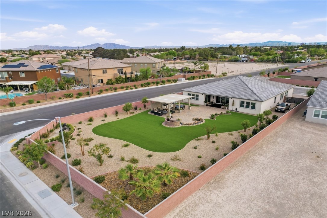 5702 Kings Bluff Avenue