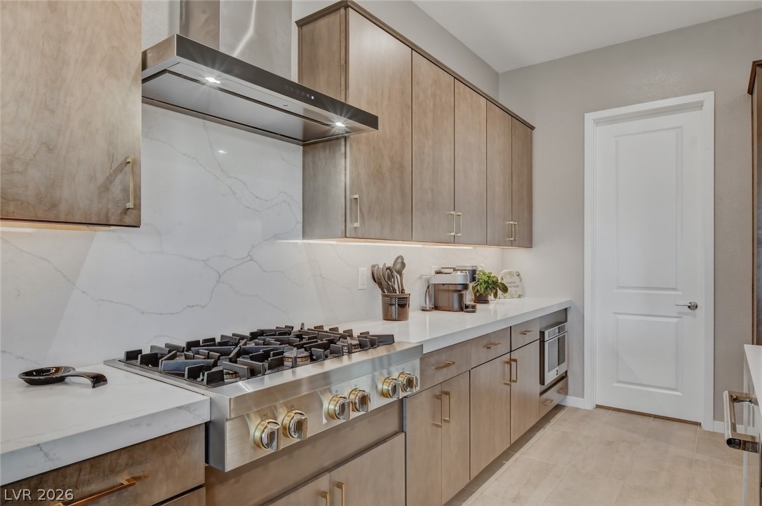 5702 Kings Bluff Avenue