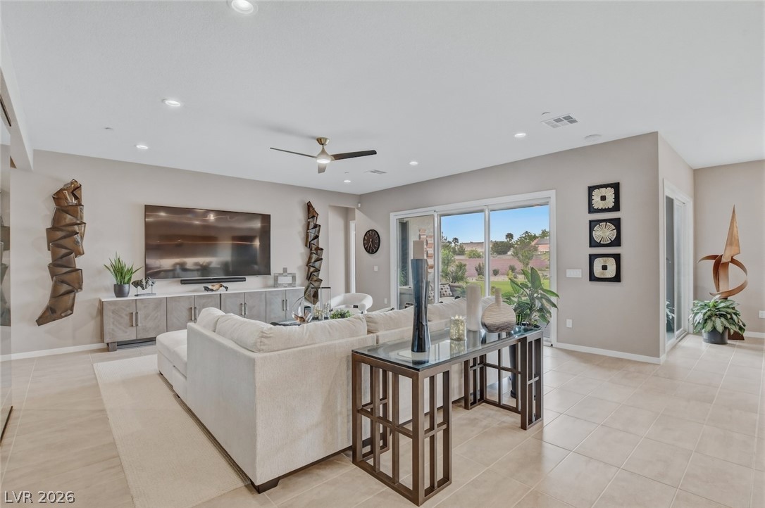 5702 Kings Bluff Avenue