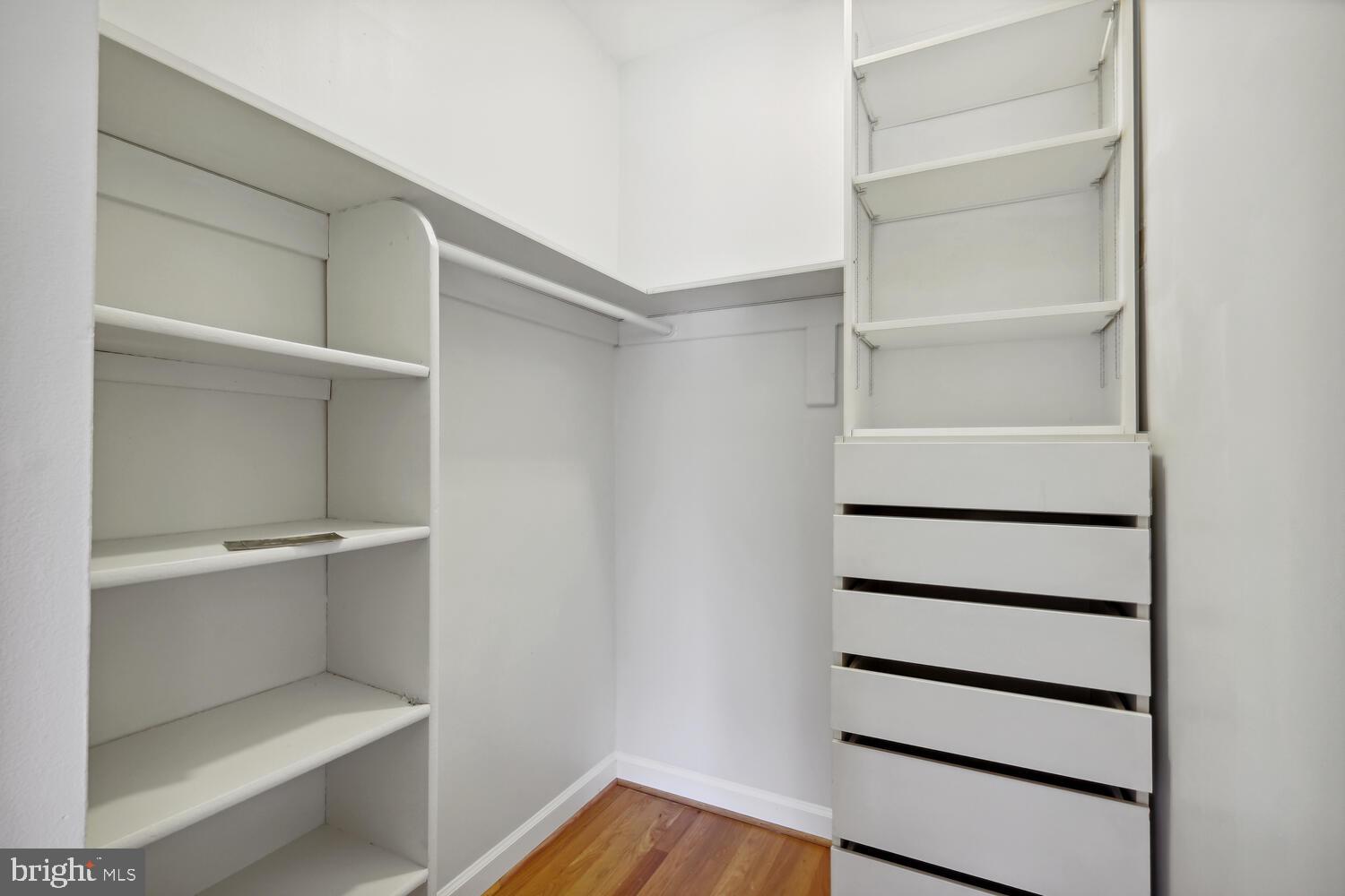 4028 CHANCERY COURT NW