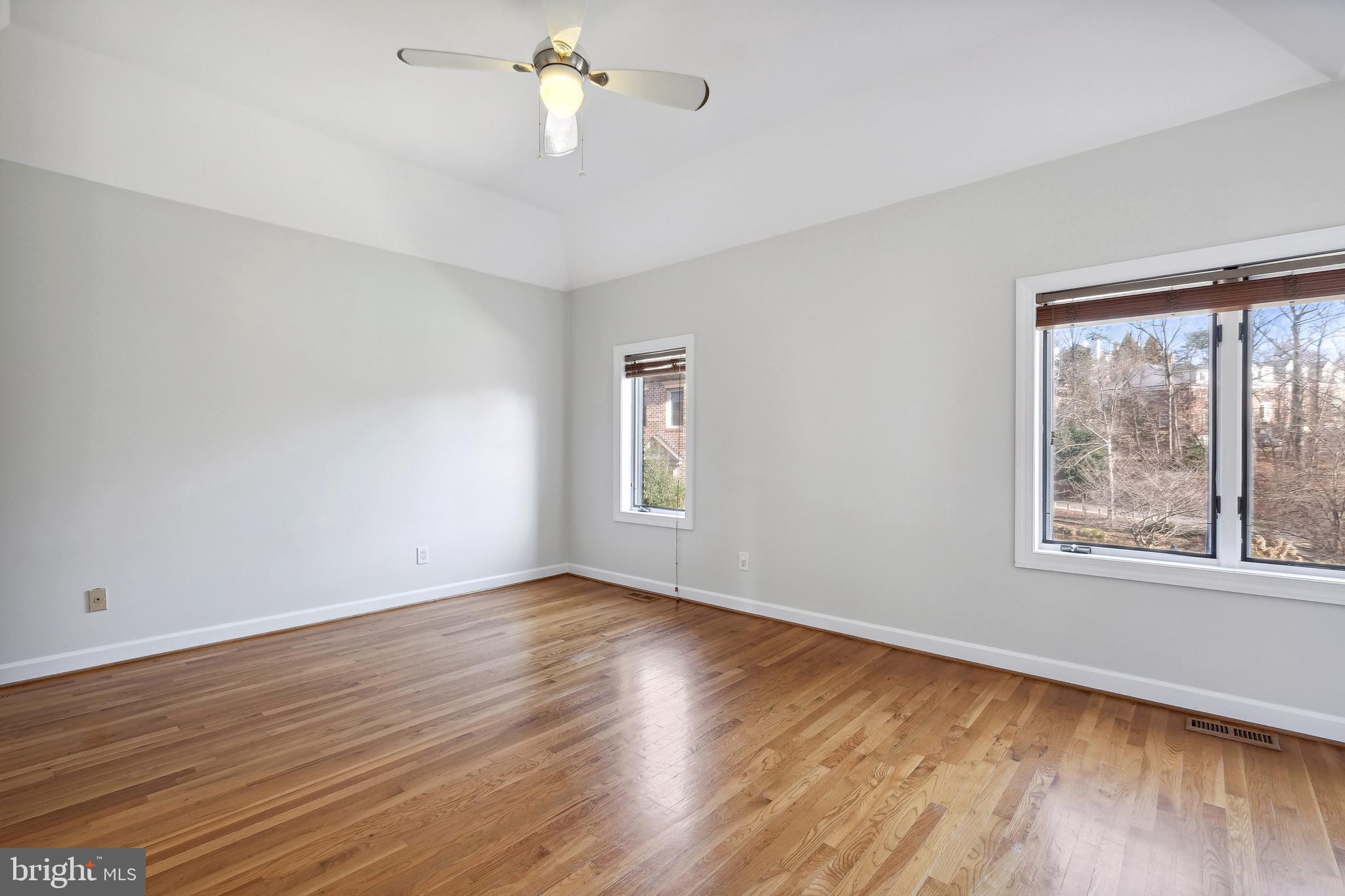 4028 CHANCERY COURT NW