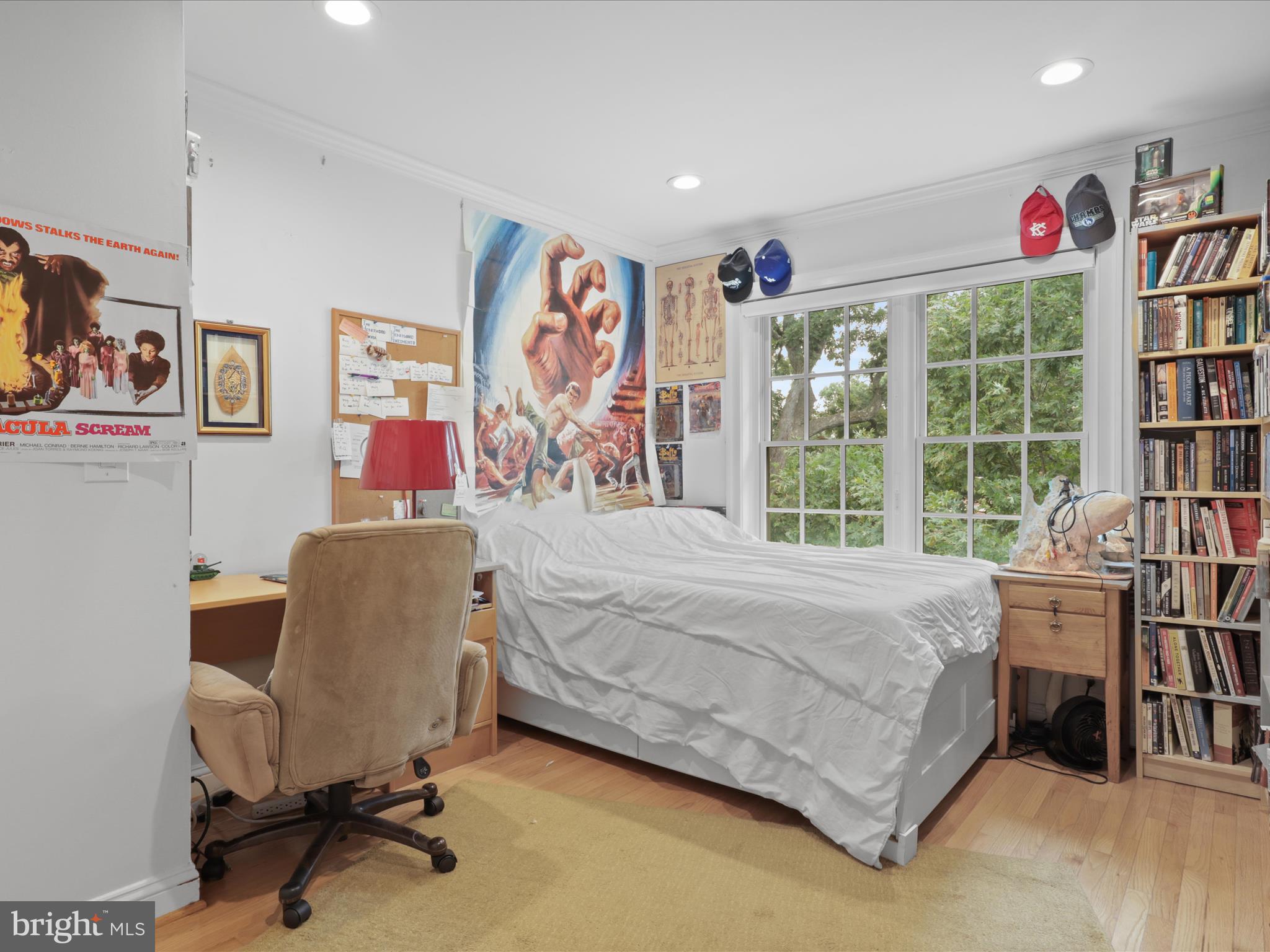 3929 HIGHWOOD COURT NW