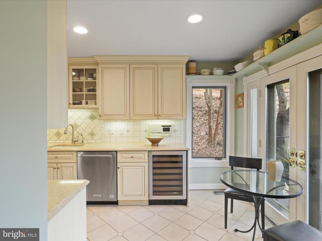 4012 CHANCERY COURT NW
