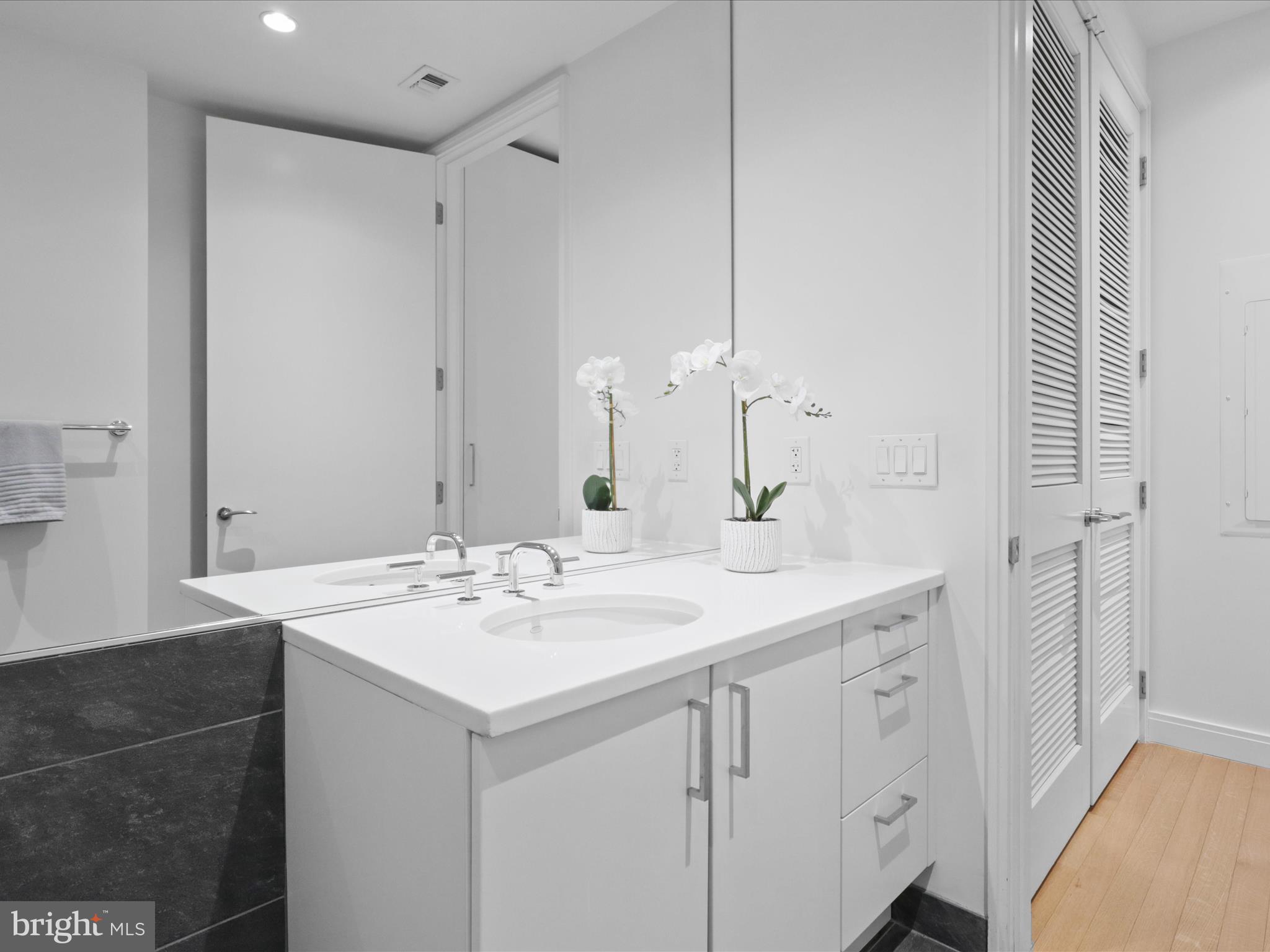 1177 22ND STREET NW 5F