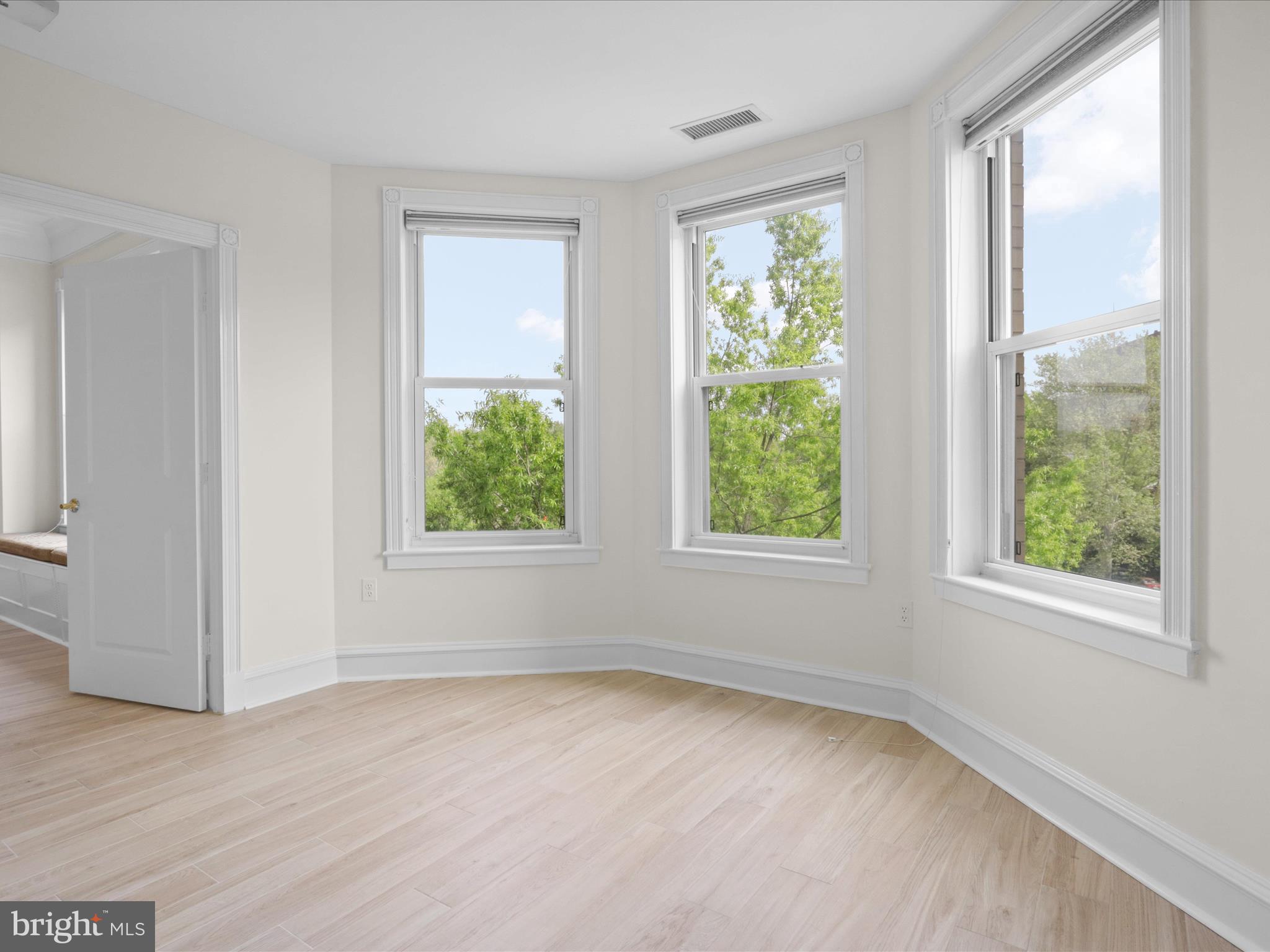 2600 PENNSYLVANIA AVENUE NW 4D