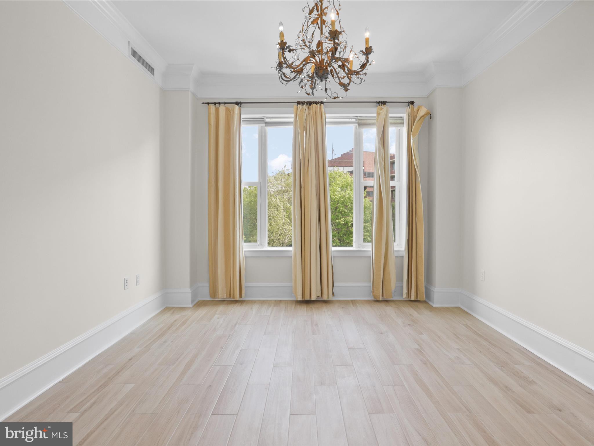 2600 PENNSYLVANIA AVENUE NW 4D