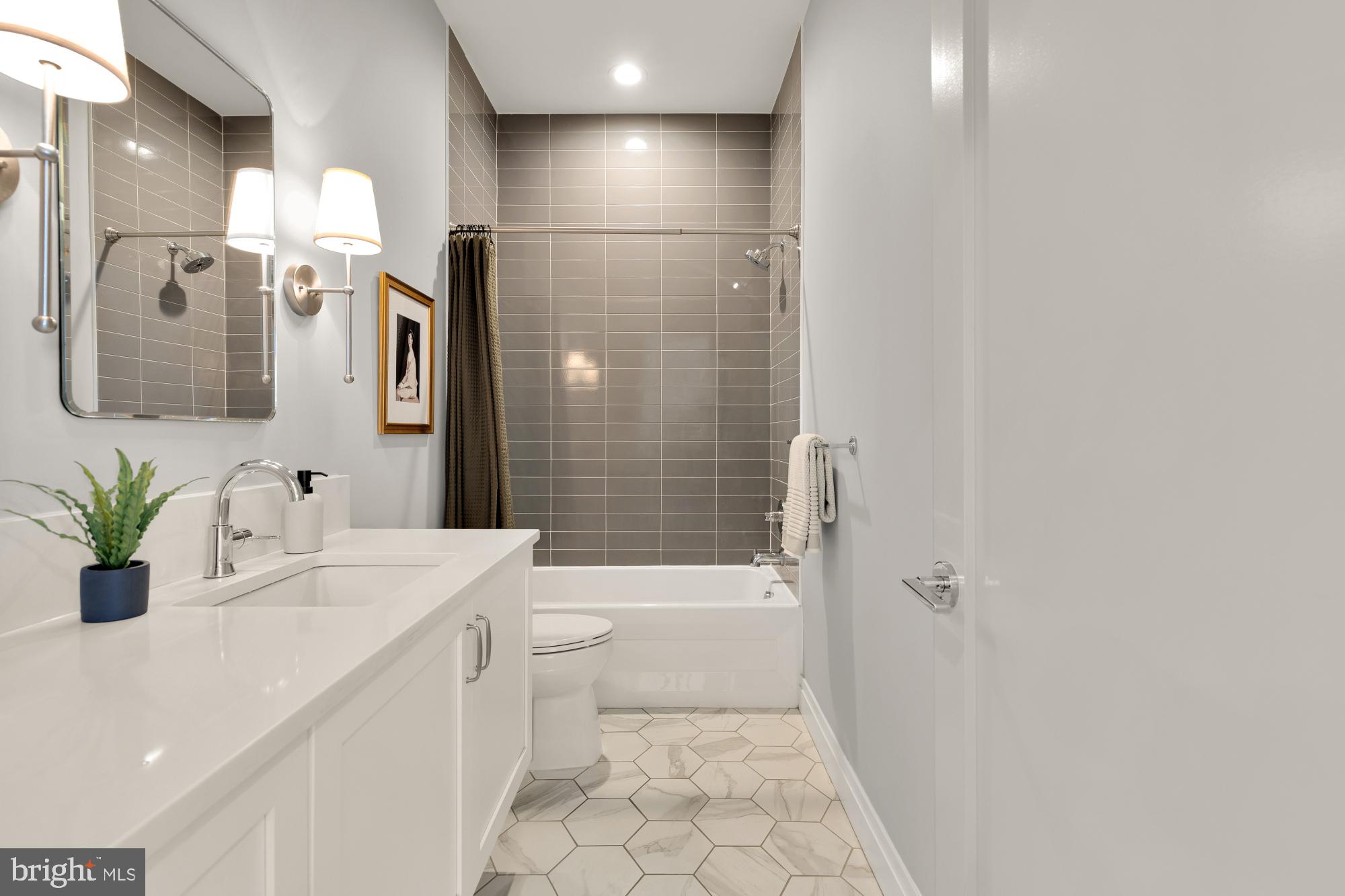 770 PARK ROAD NW 201