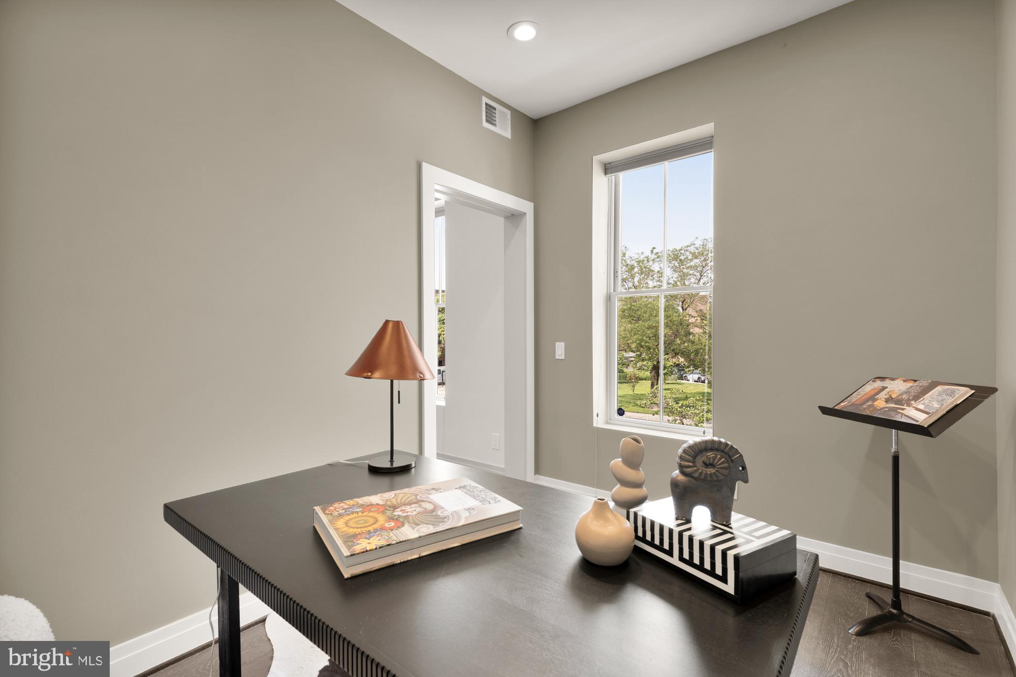 770 PARK ROAD NW 201