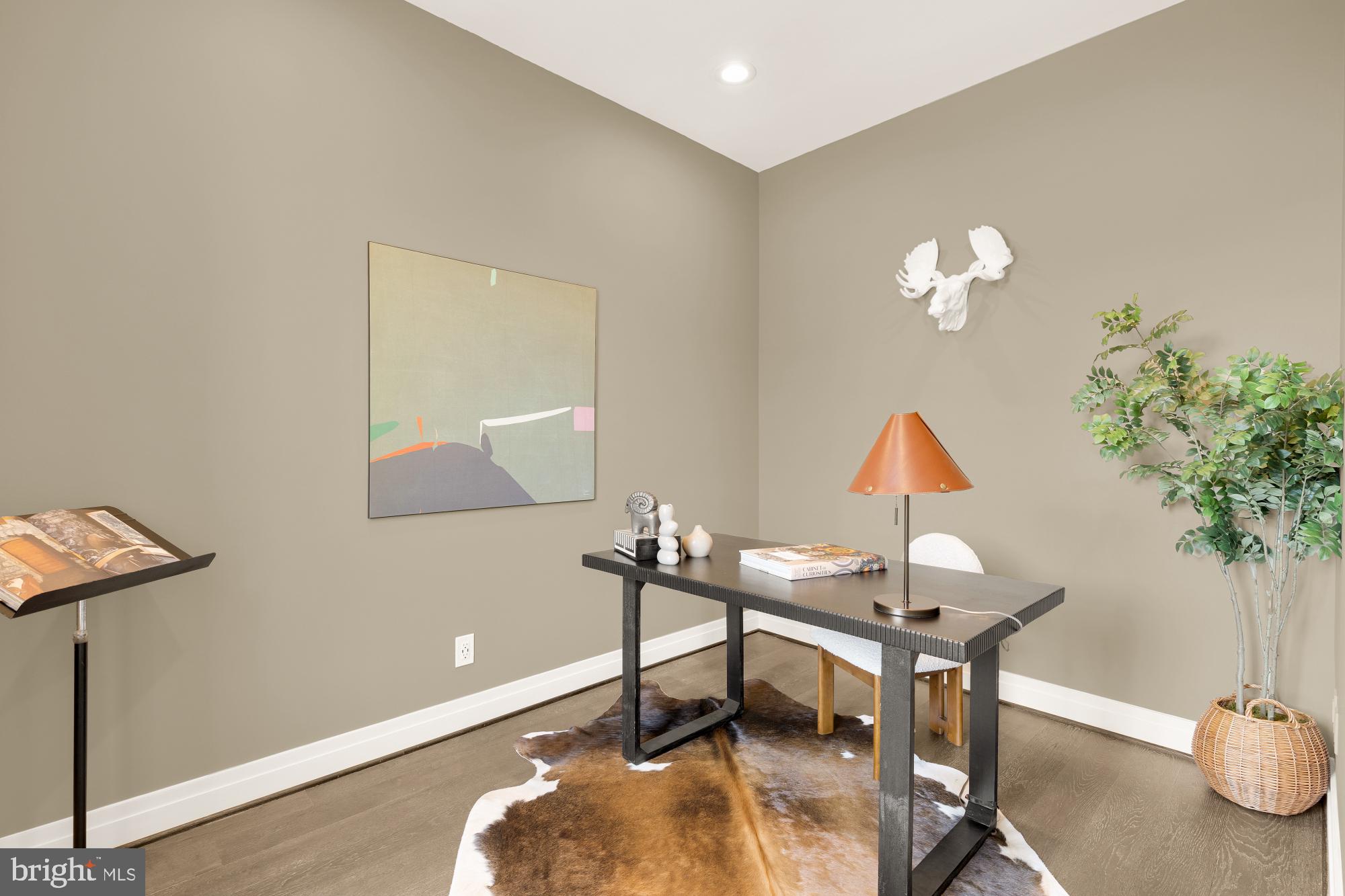 770 PARK ROAD NW 201