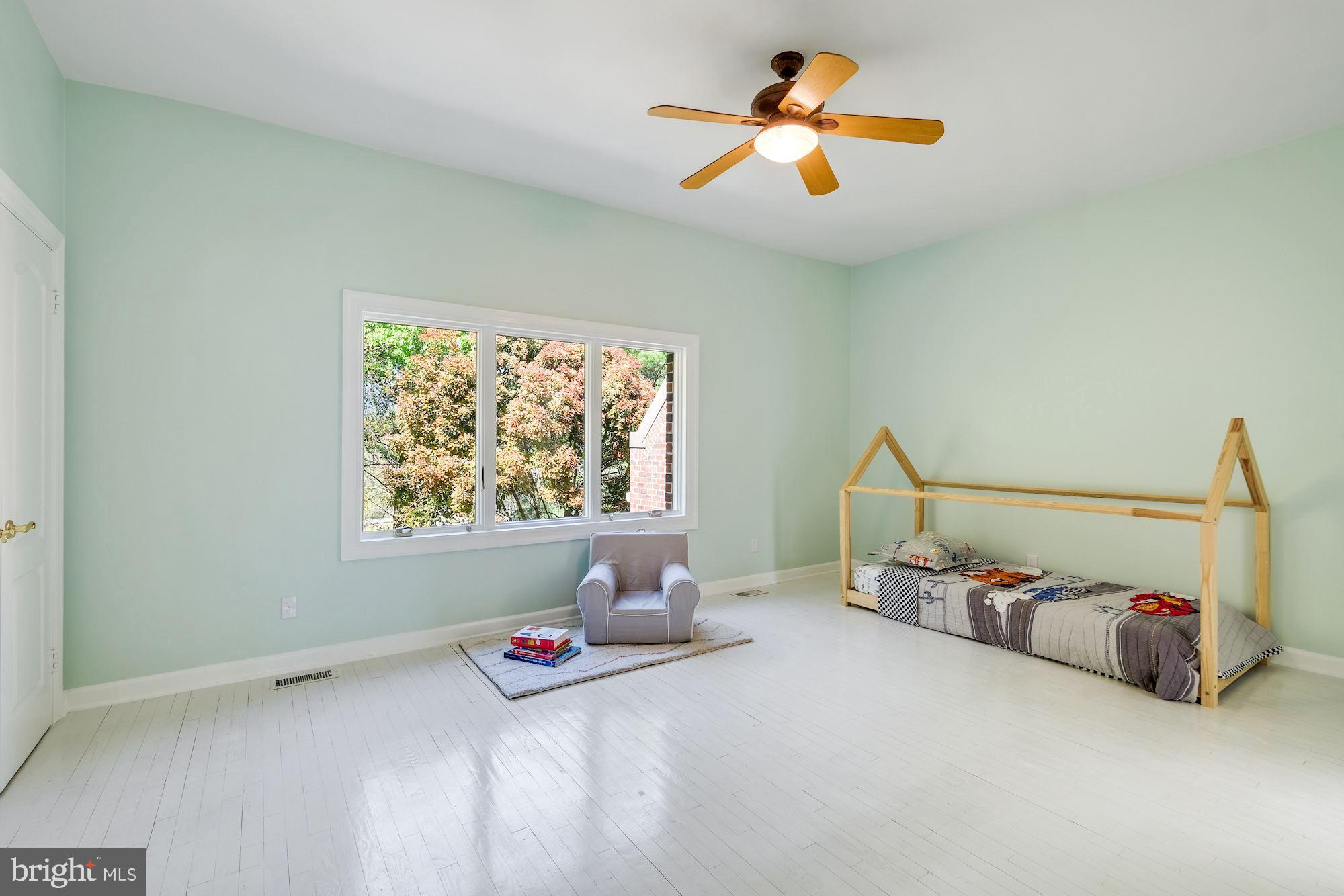 4046 CHANCERY COURT NW