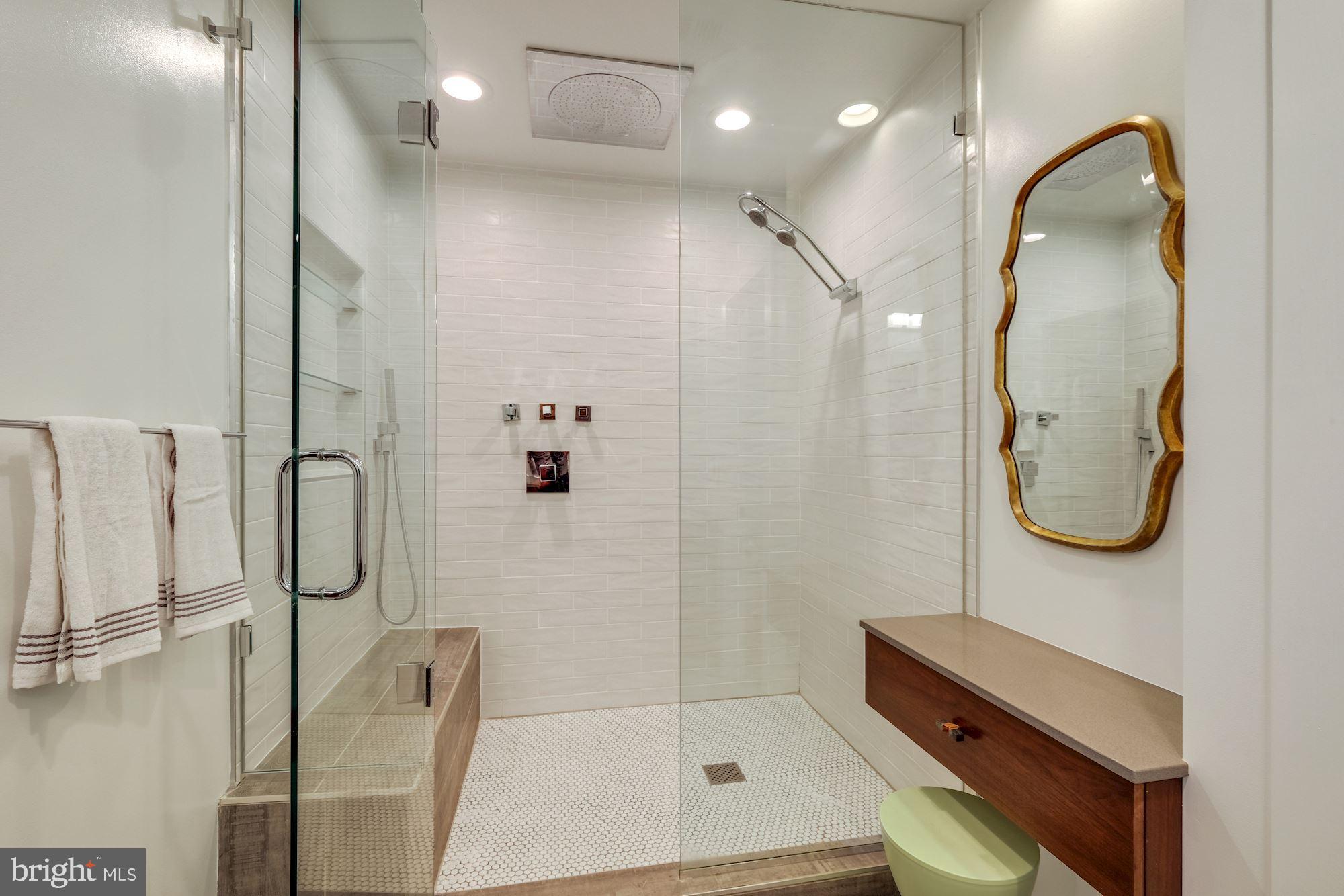 4046 CHANCERY COURT NW