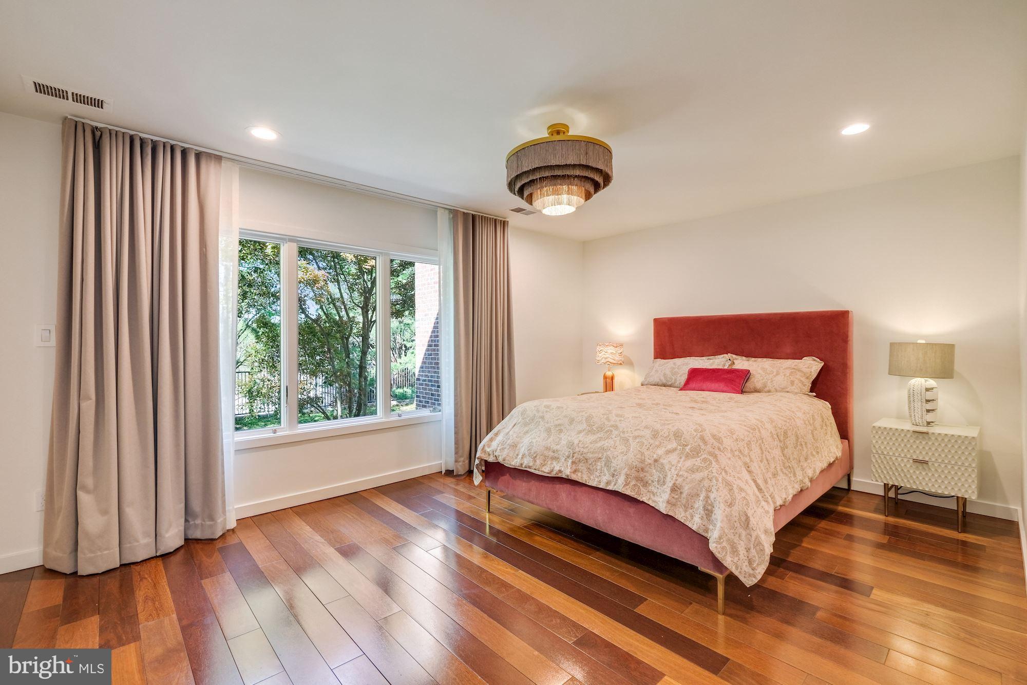 4046 CHANCERY COURT NW