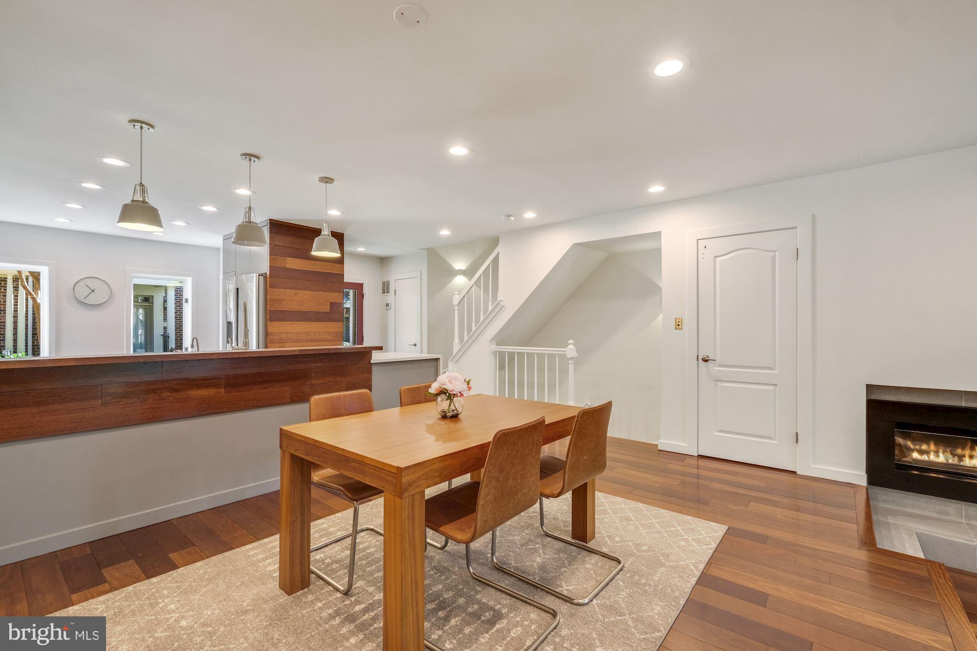 4046 CHANCERY COURT NW