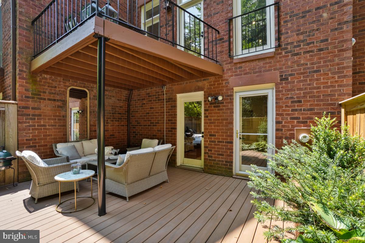 3972 GEORGETOWN COURT NW