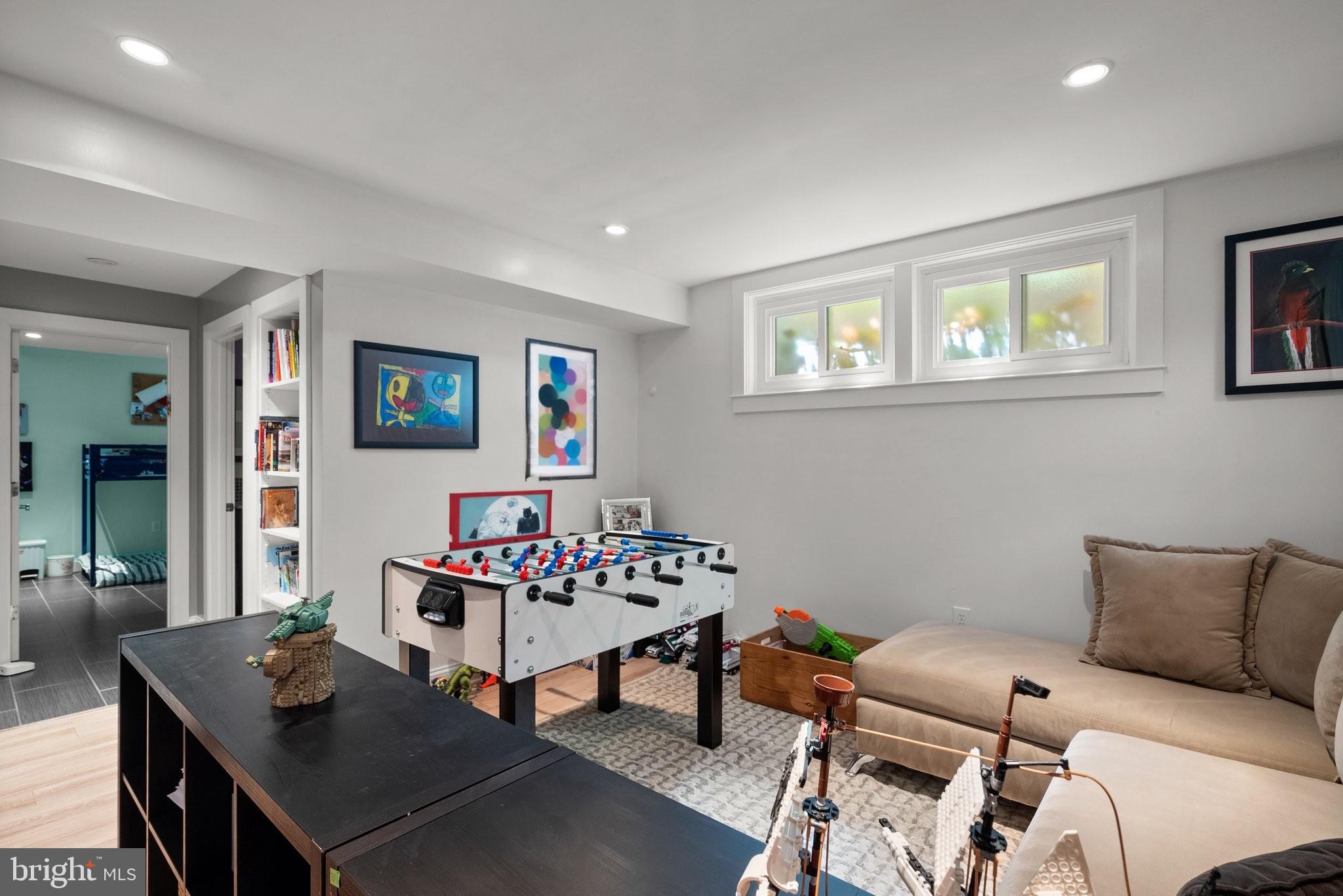 3524 DAVENPORT STREET NW