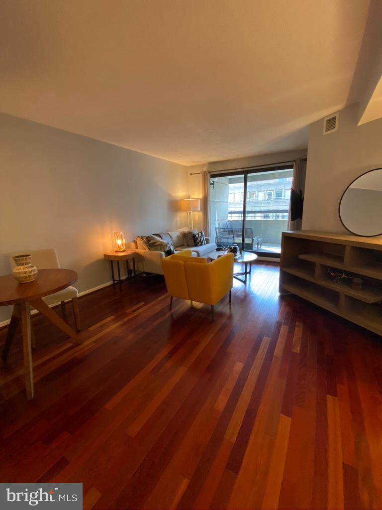 2311 M STREET NW 803