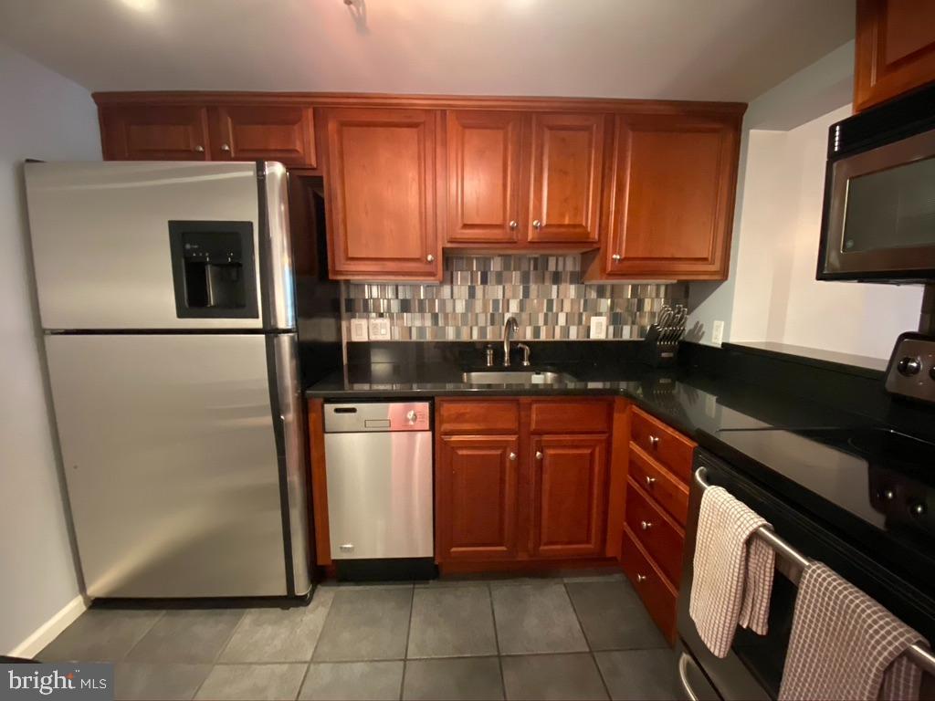 2311 M STREET NW 803