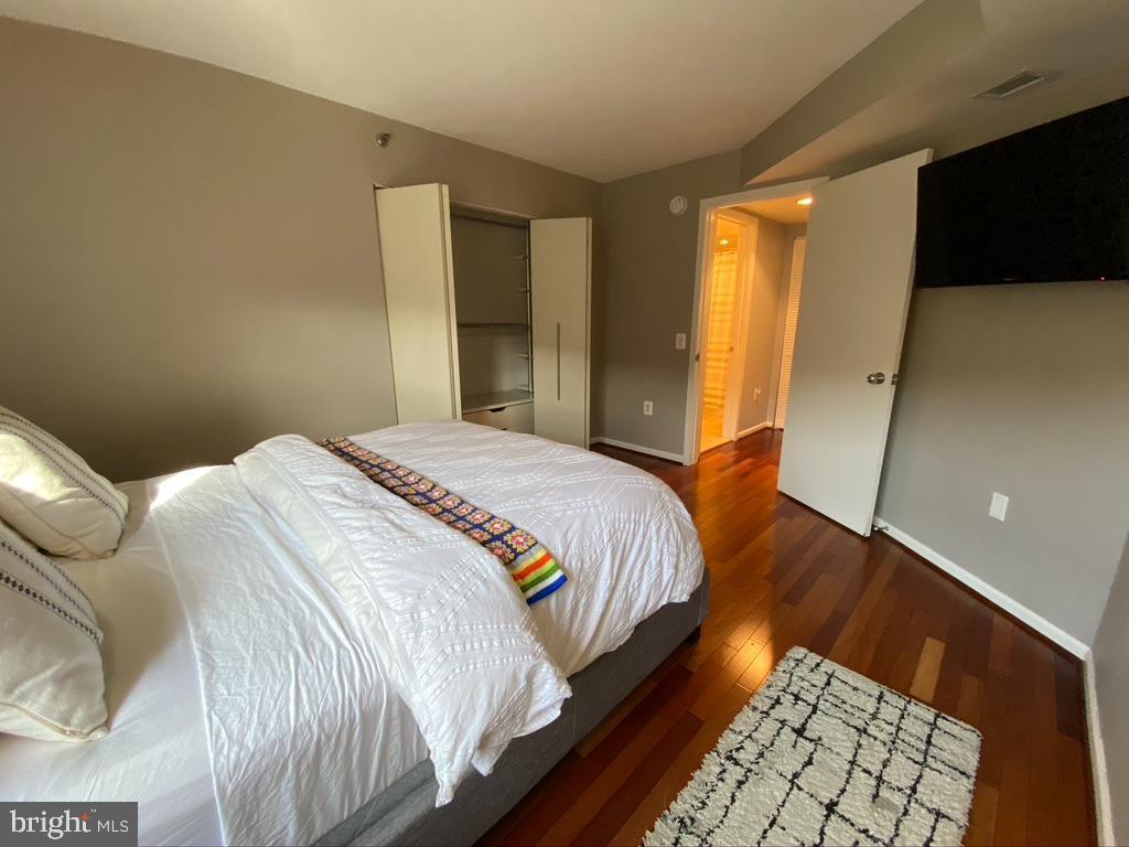 2311 M STREET NW 803