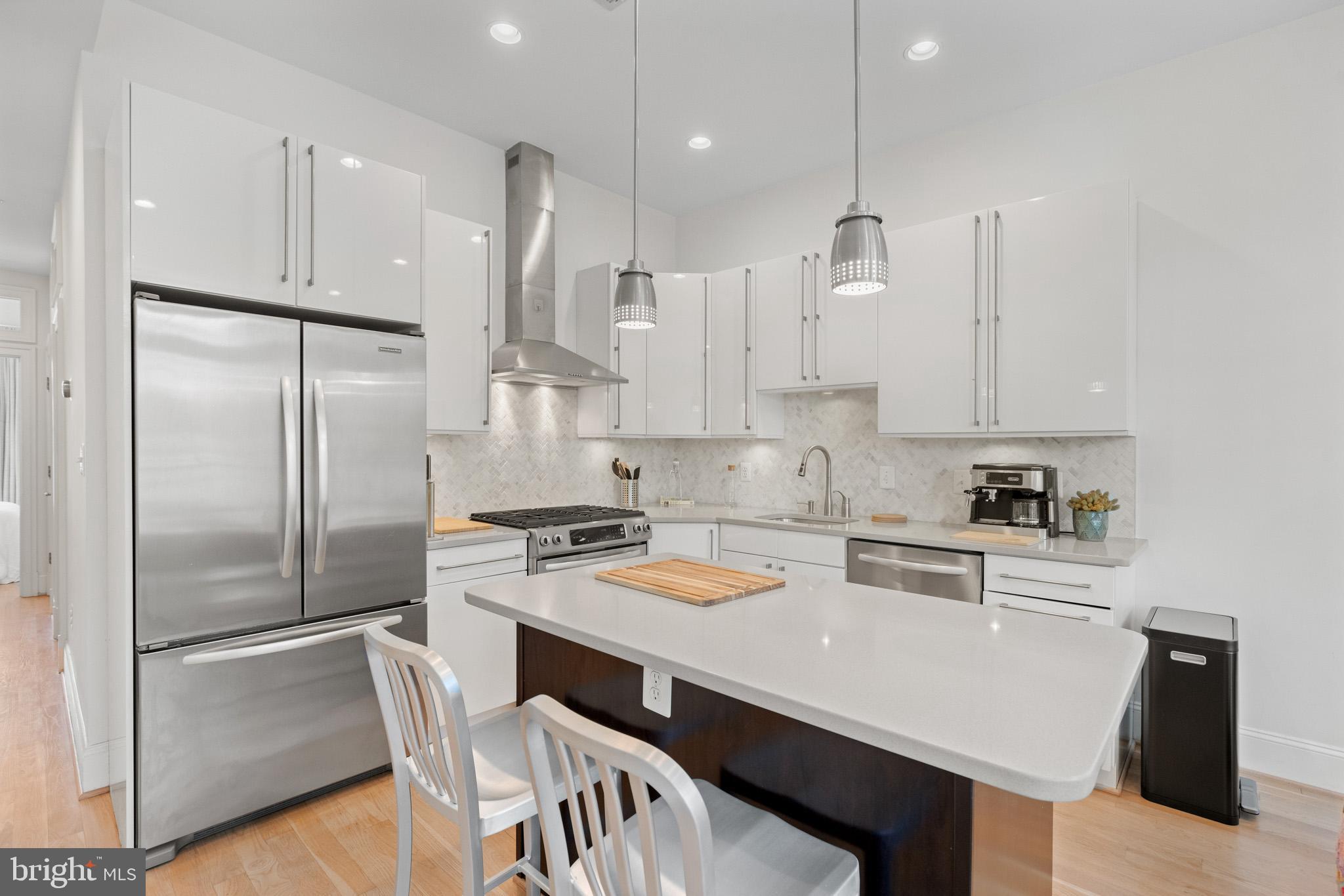 2108 10TH STREET NW 4