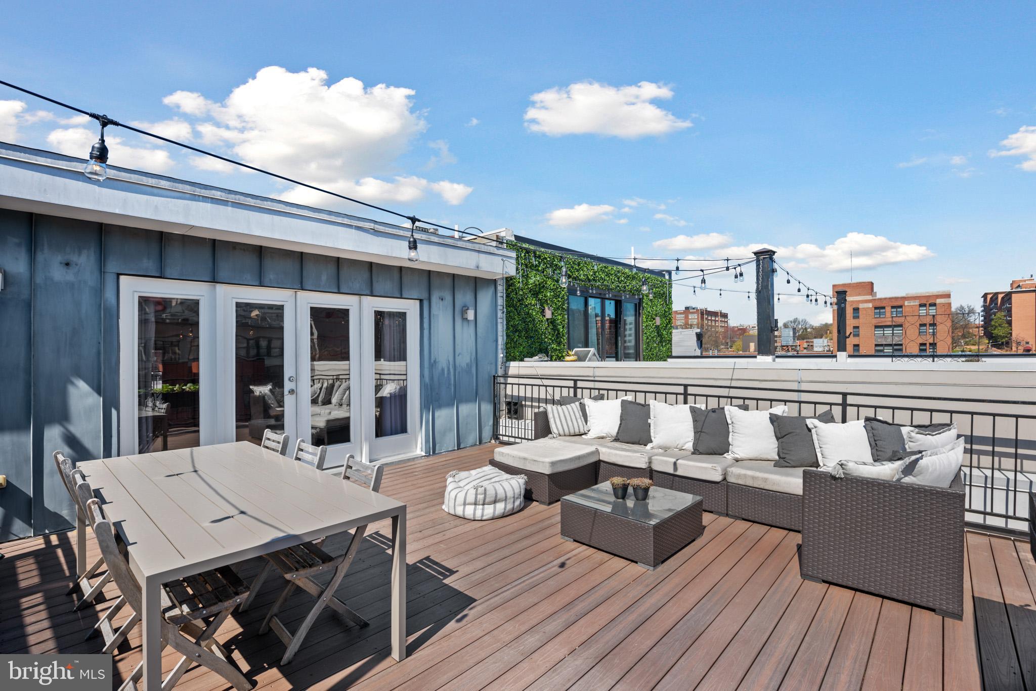 2108 10TH STREET NW 4