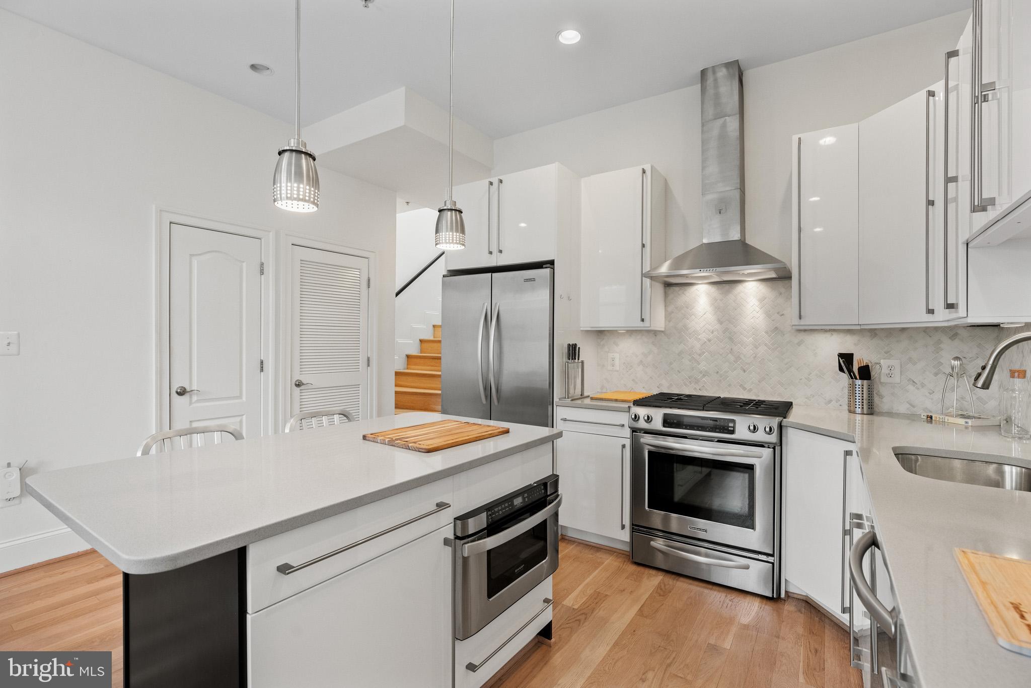 2108 10TH STREET NW 4