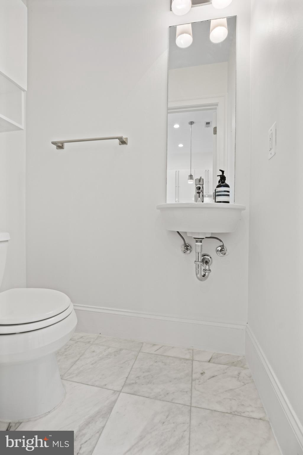 2108 10TH STREET NW 4