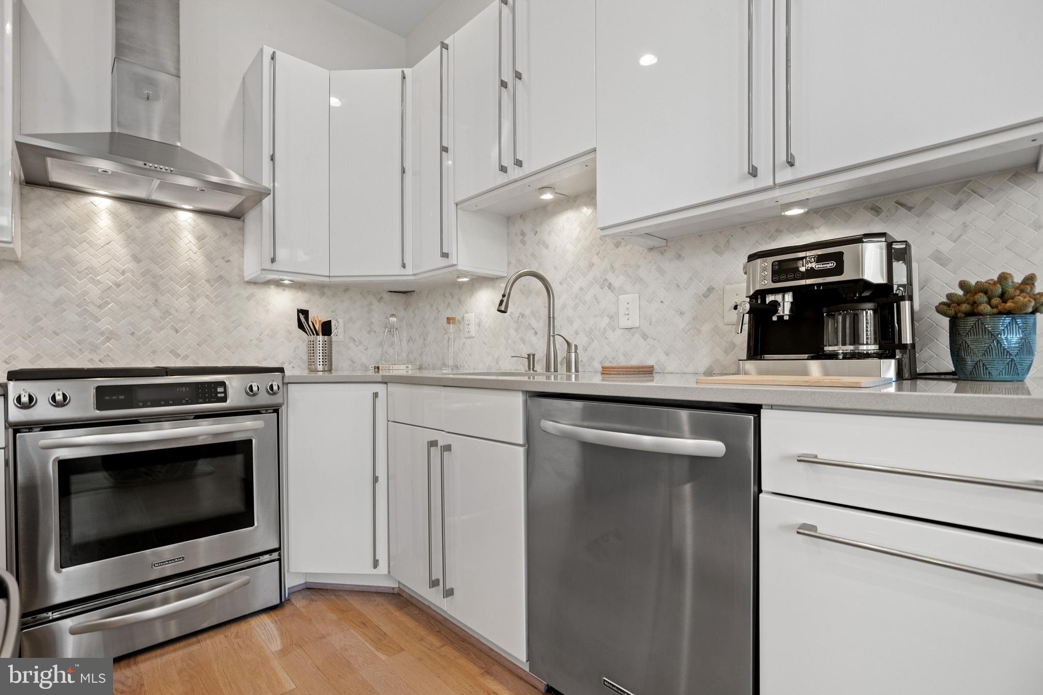 2108 10TH STREET NW 4