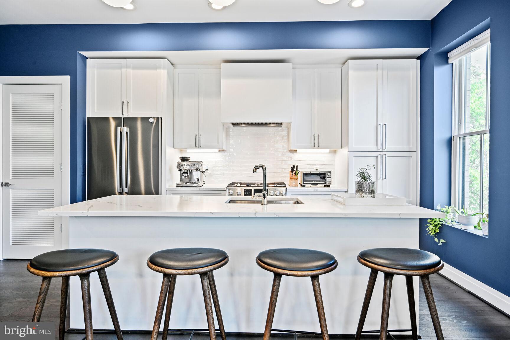 770 PARK ROAD NW 203