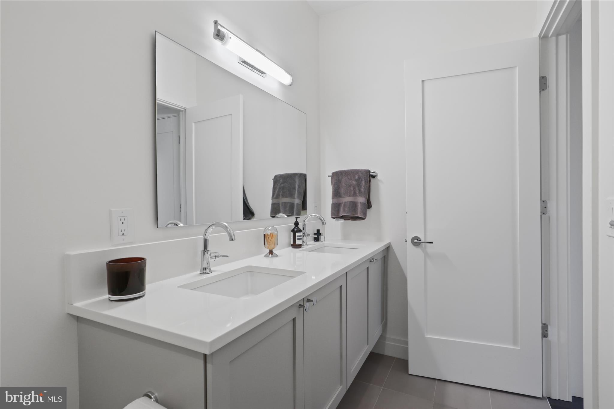 770 PARK ROAD NW 203