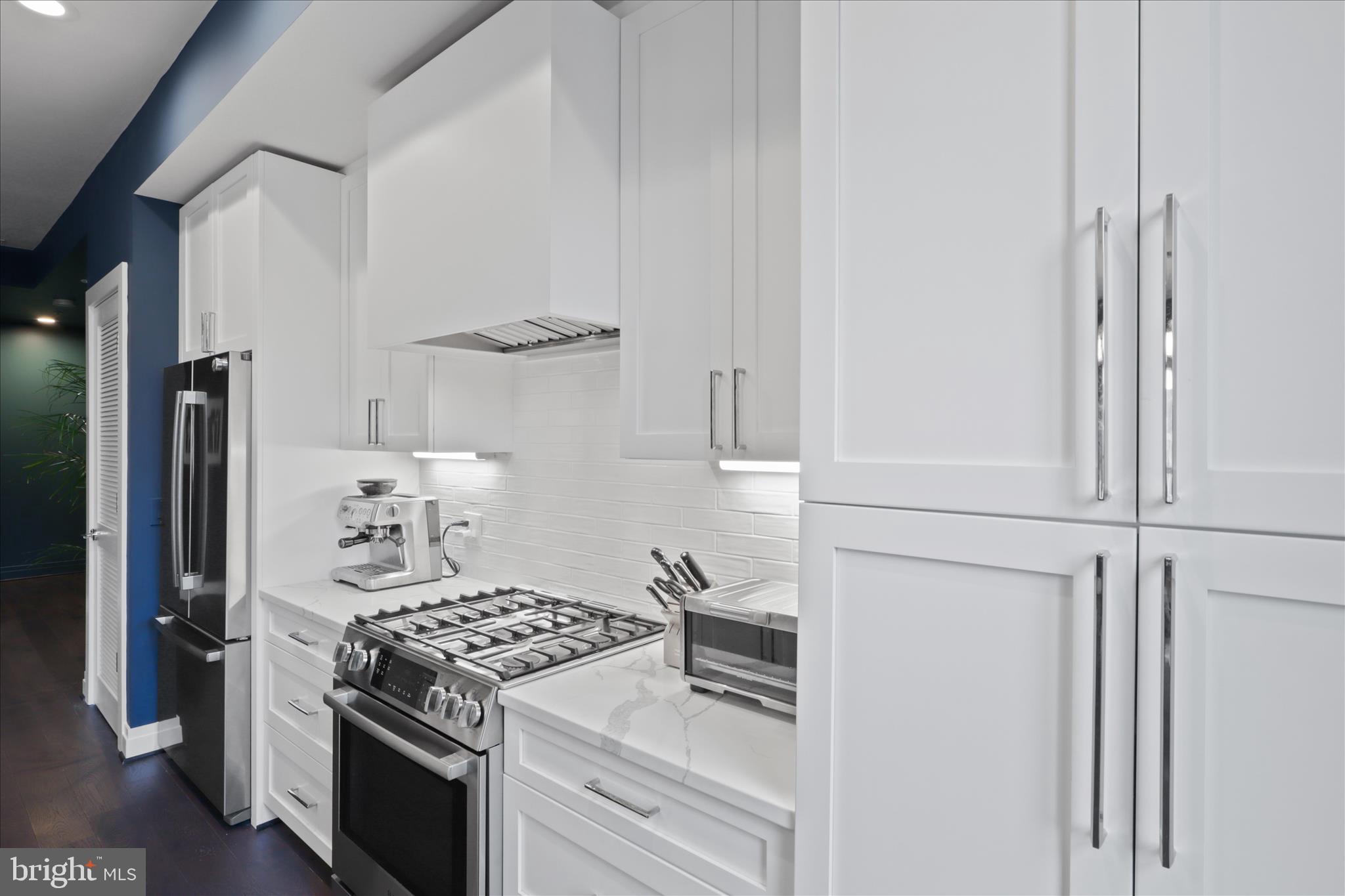 770 PARK ROAD NW 203