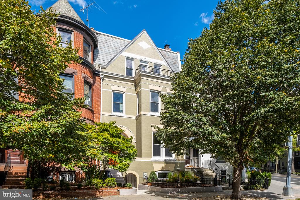 2121 R STREET NW