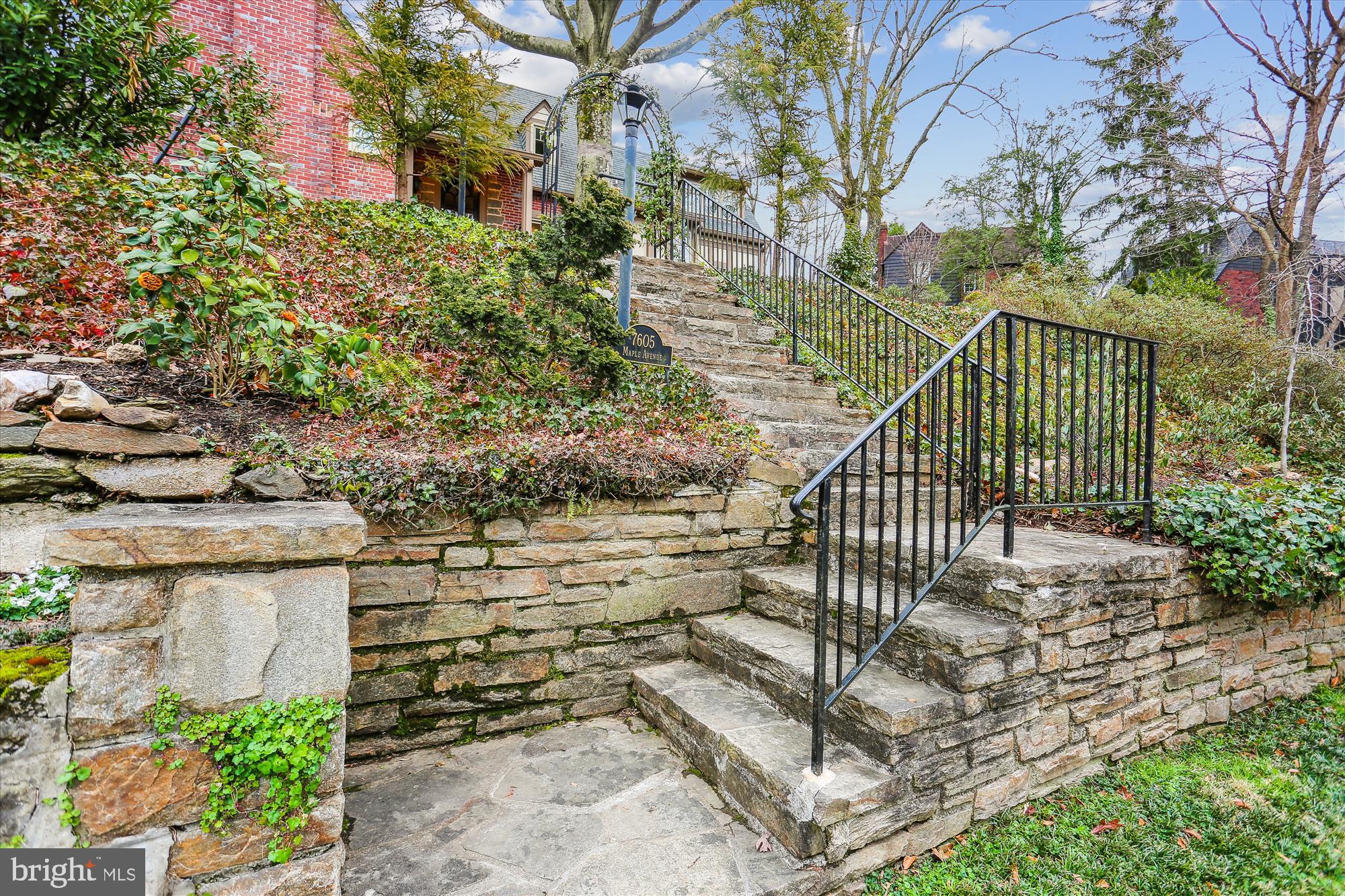 7605 MAPLE AVENUE
