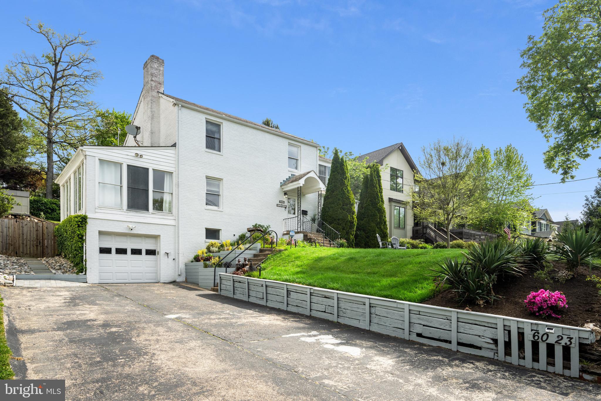 6023 WALHONDING ROAD