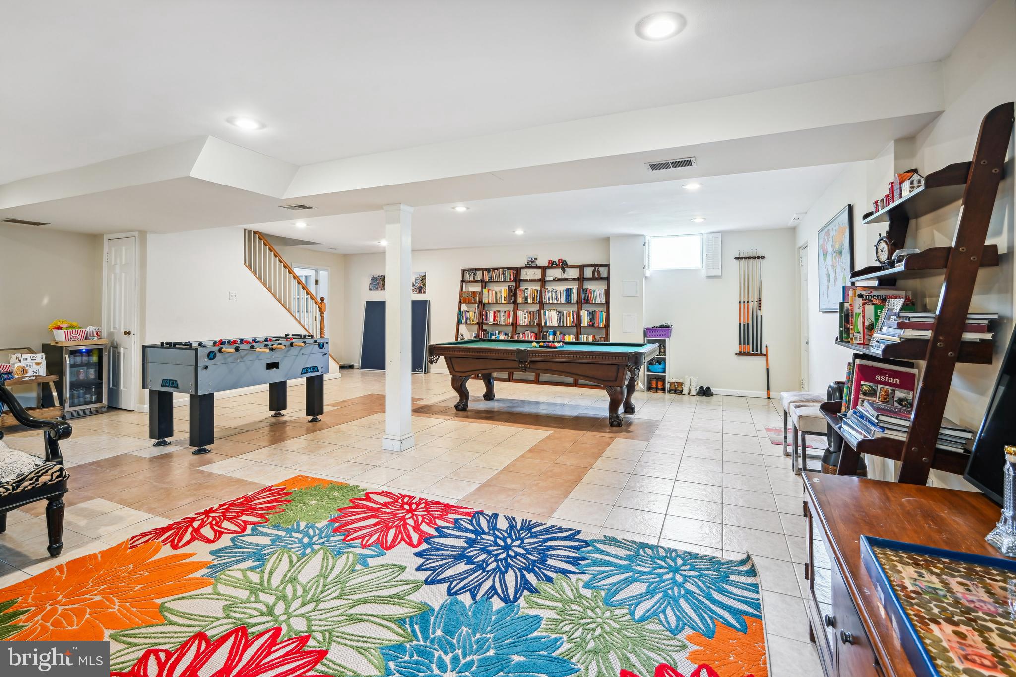 6023 WALHONDING ROAD