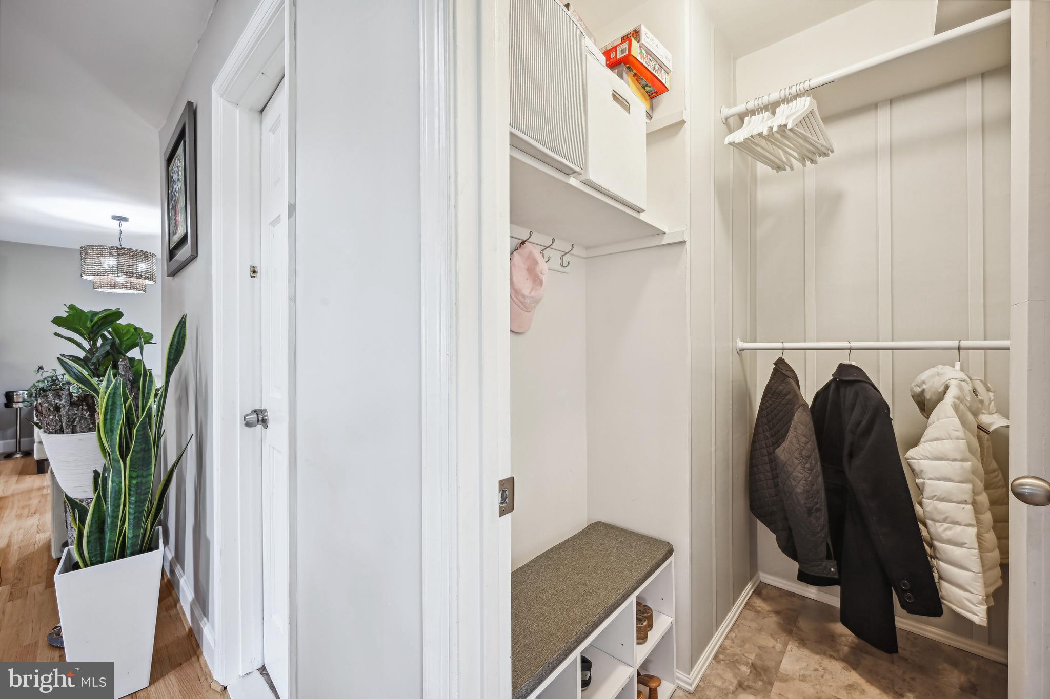 6023 WALHONDING ROAD