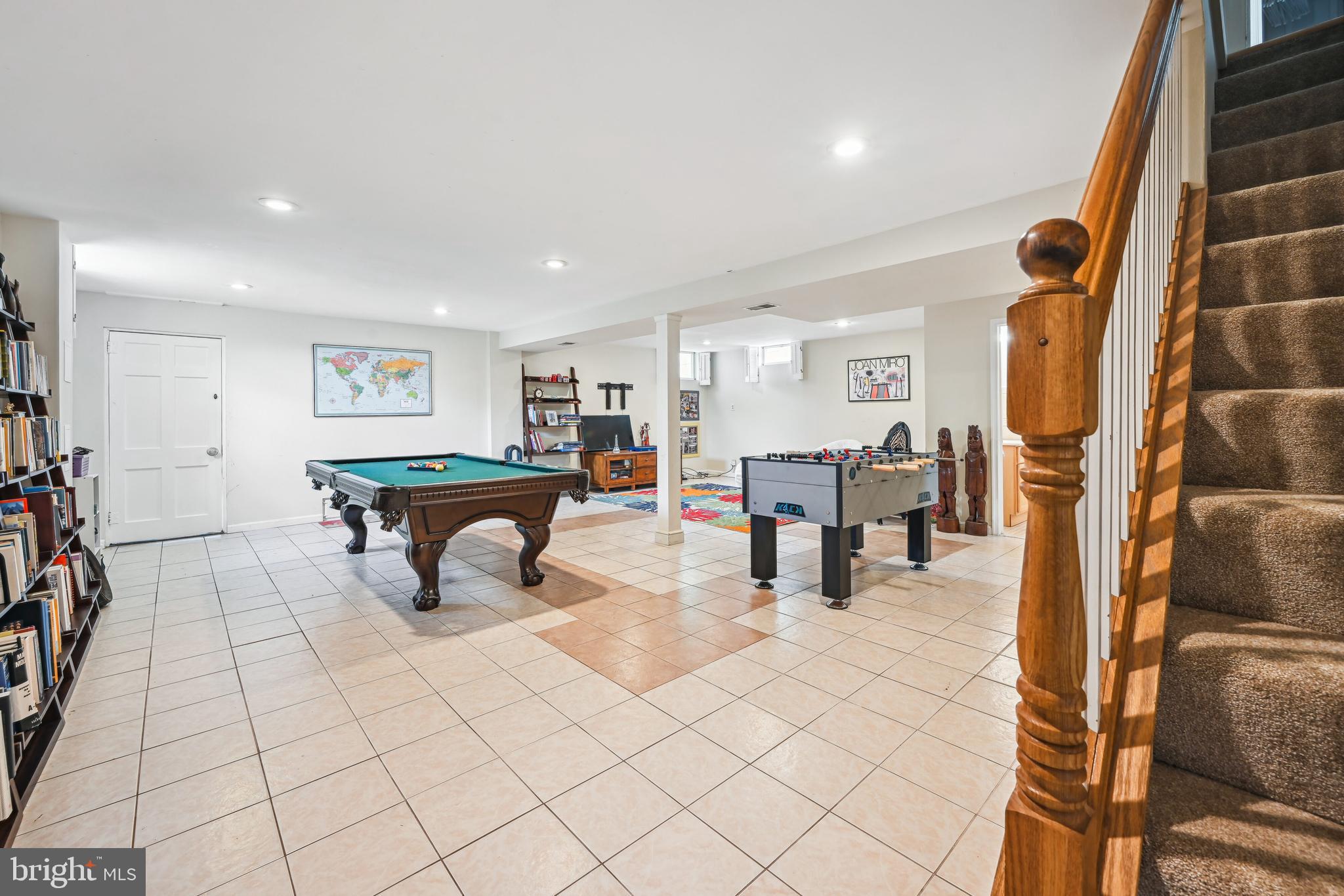 6023 WALHONDING ROAD