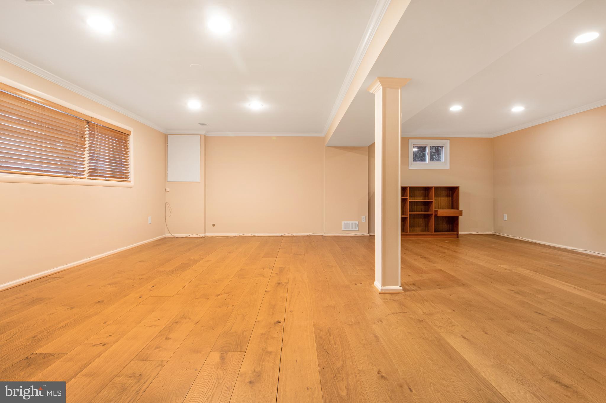 6512 BANNOCKBURN DRIVE