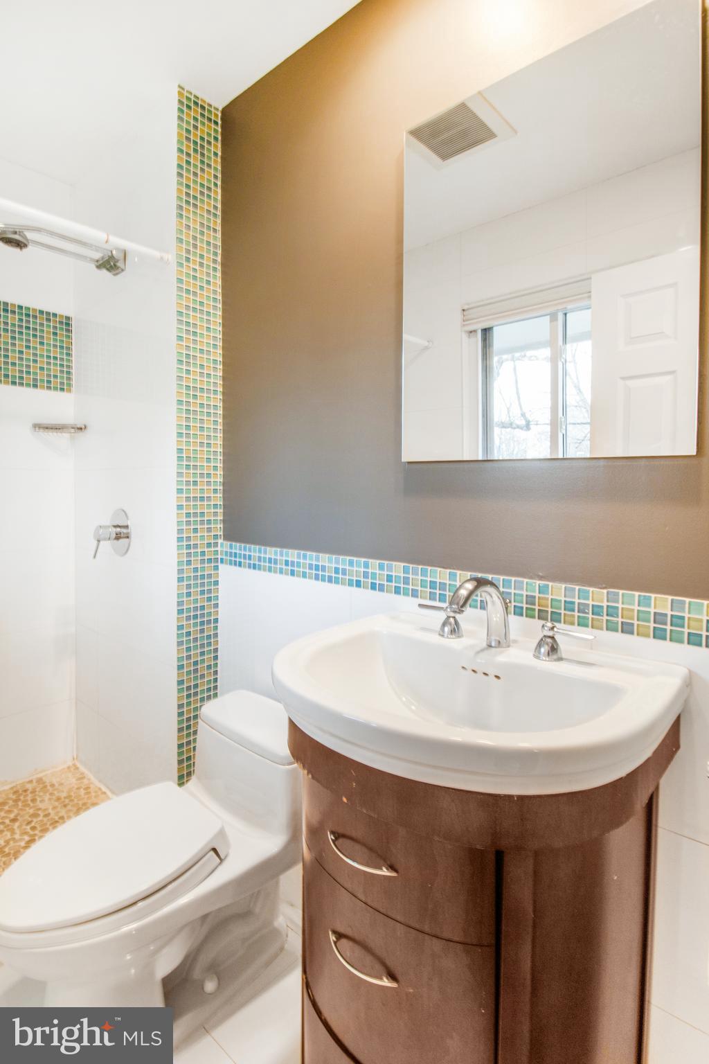 6512 BANNOCKBURN DRIVE