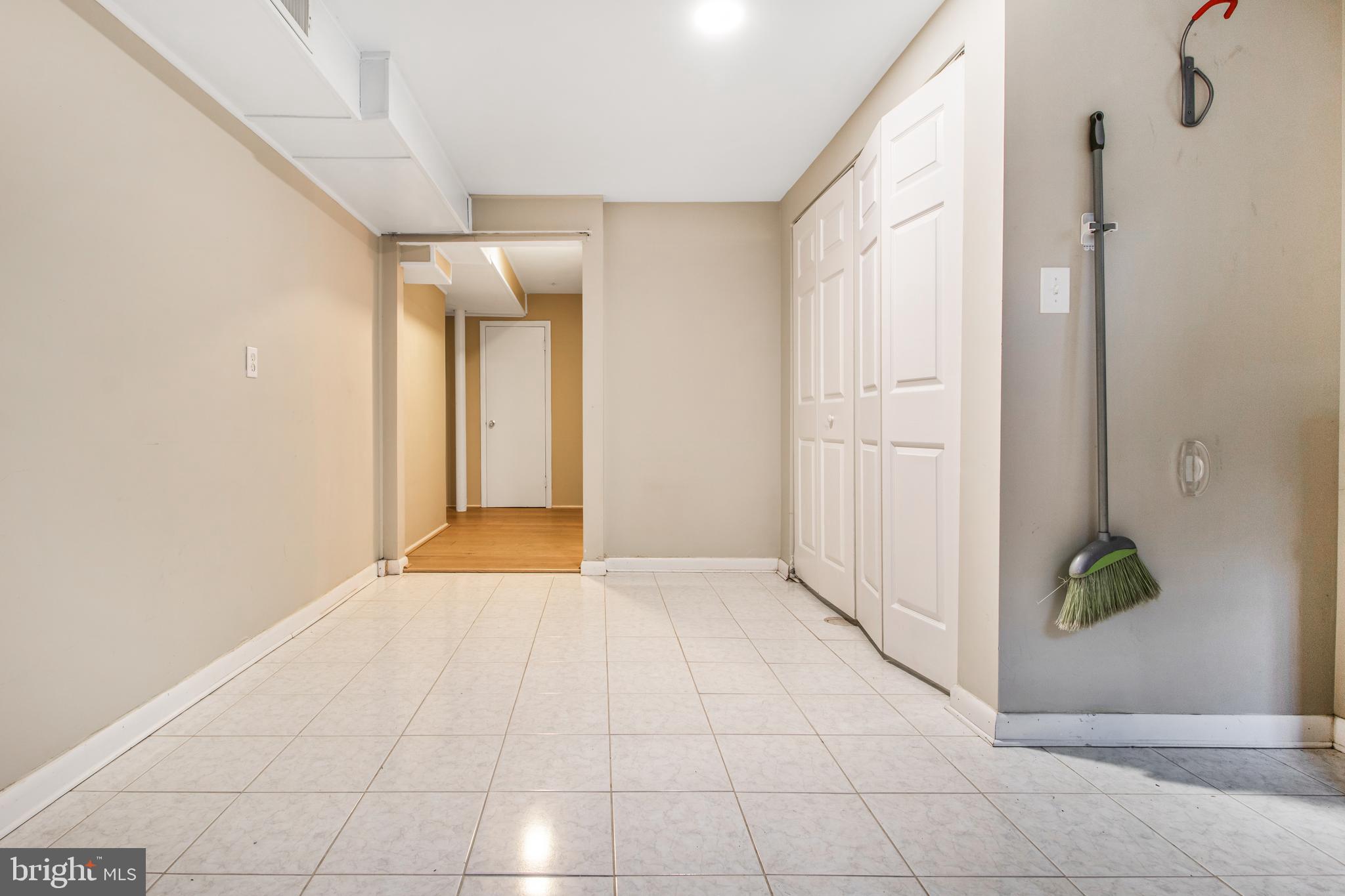 6512 BANNOCKBURN DRIVE