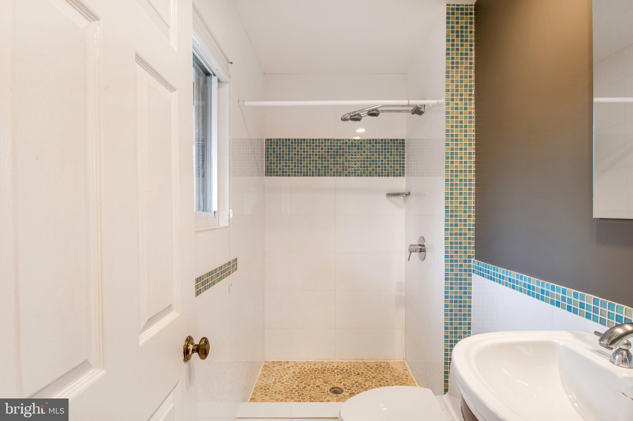 6512 BANNOCKBURN DRIVE