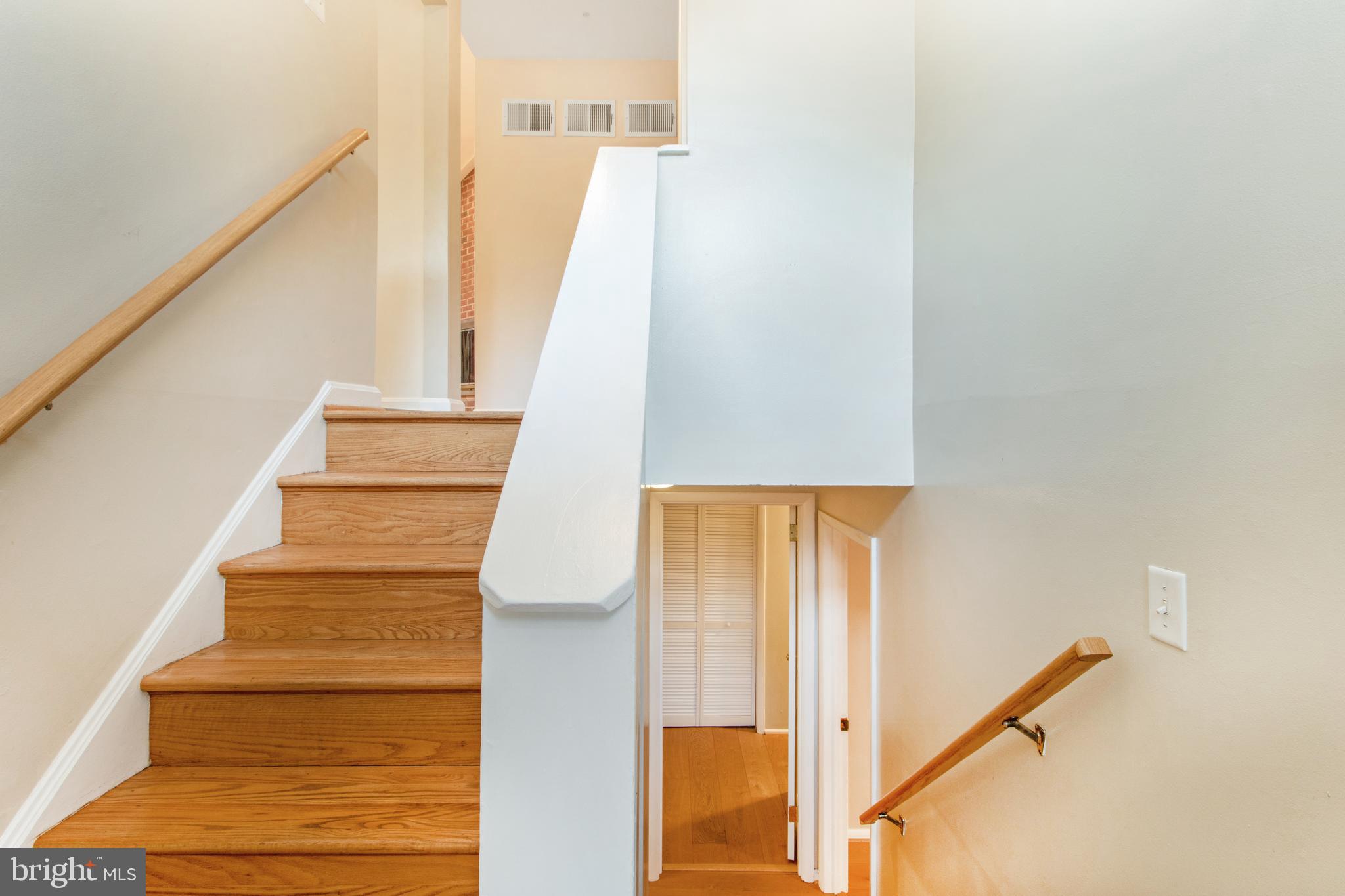 6512 BANNOCKBURN DRIVE