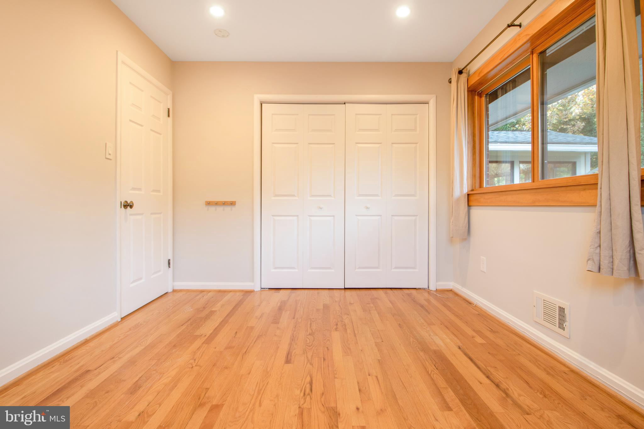 6512 BANNOCKBURN DRIVE