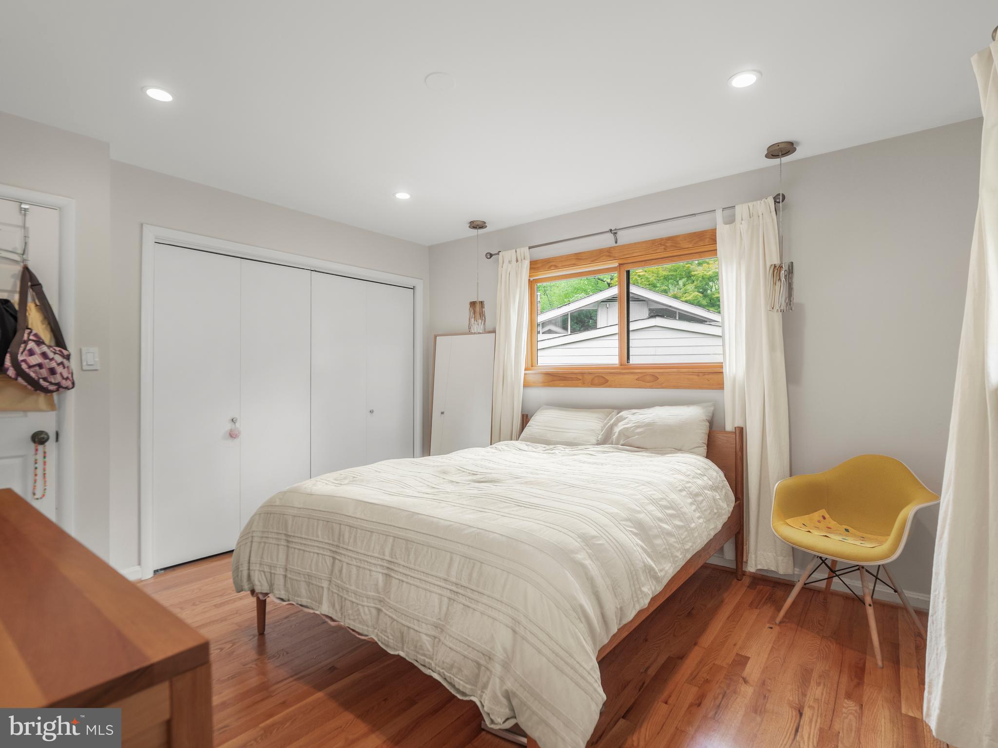 6512 BANNOCKBURN DRIVE