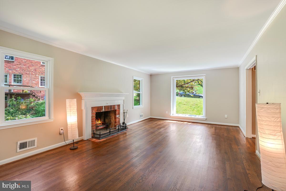 7616 WINTERBERRY PLACE