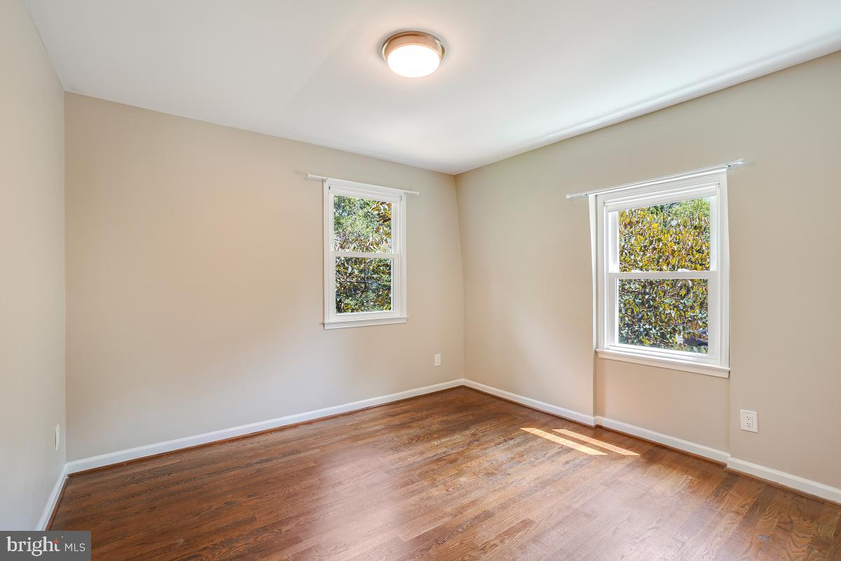 7616 WINTERBERRY PLACE