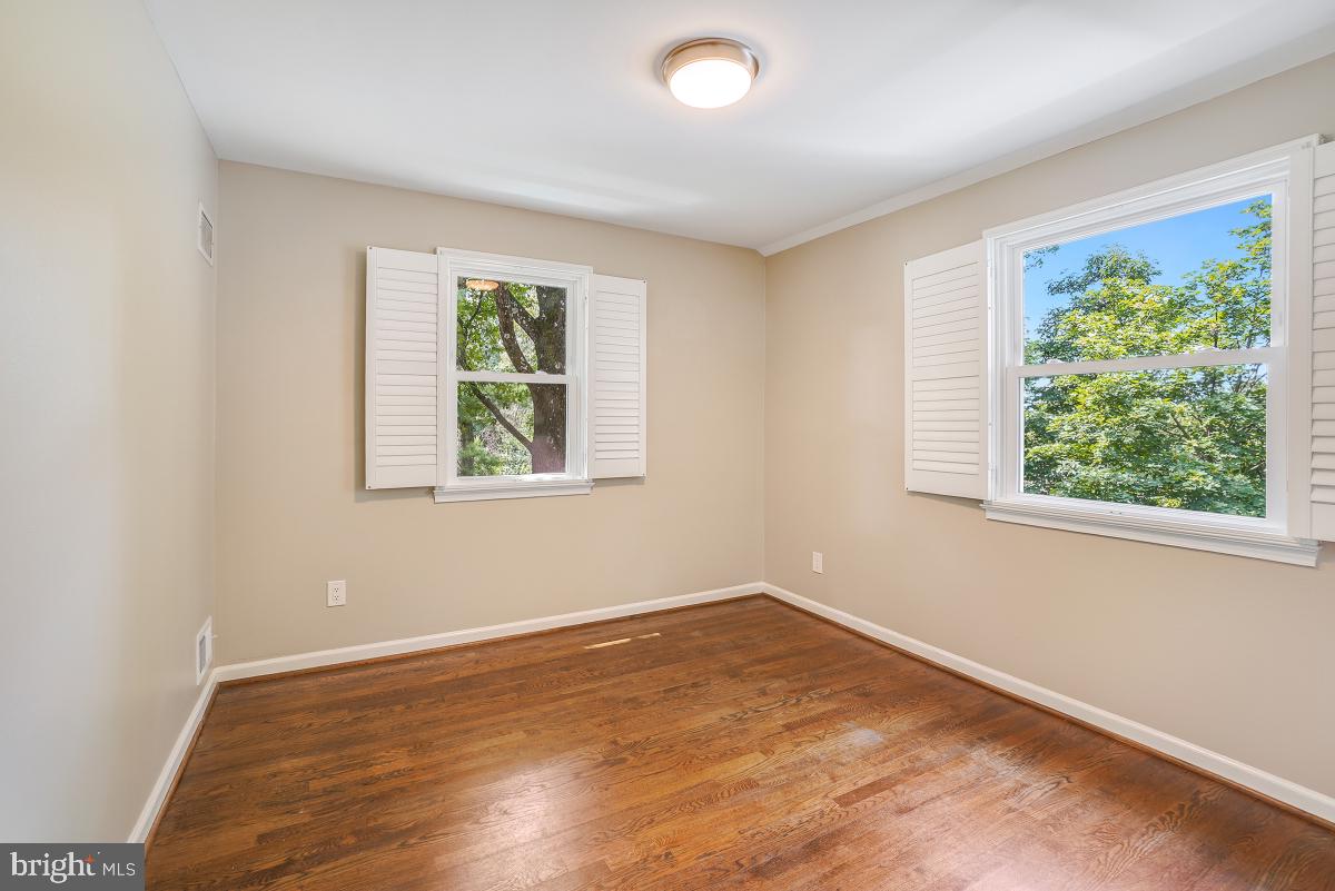 7616 WINTERBERRY PLACE