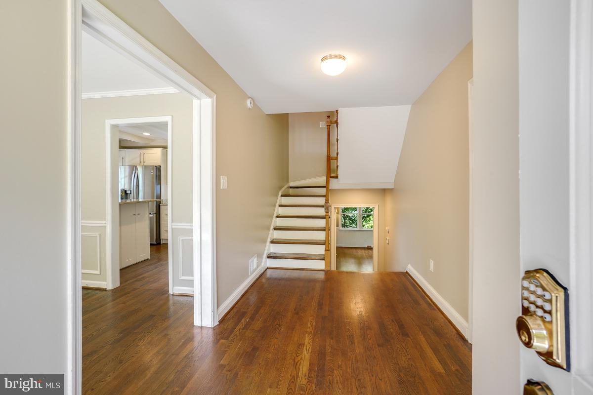 7616 WINTERBERRY PLACE