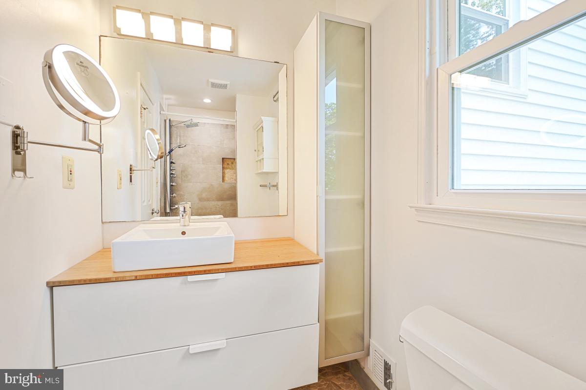 7616 WINTERBERRY PLACE