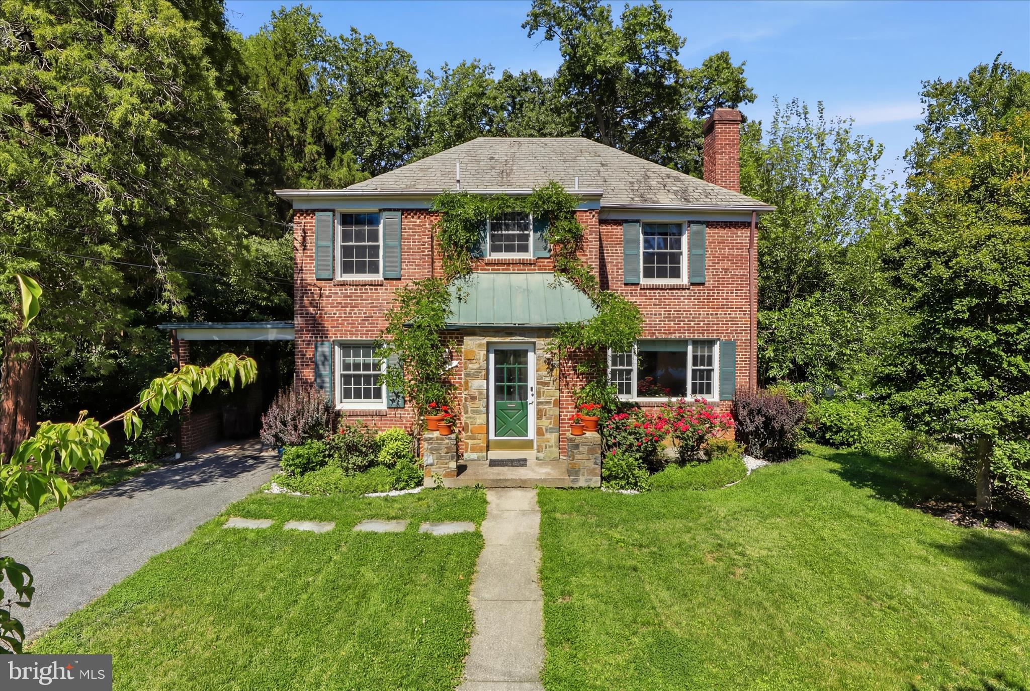 3221 COQUELIN TERRACE