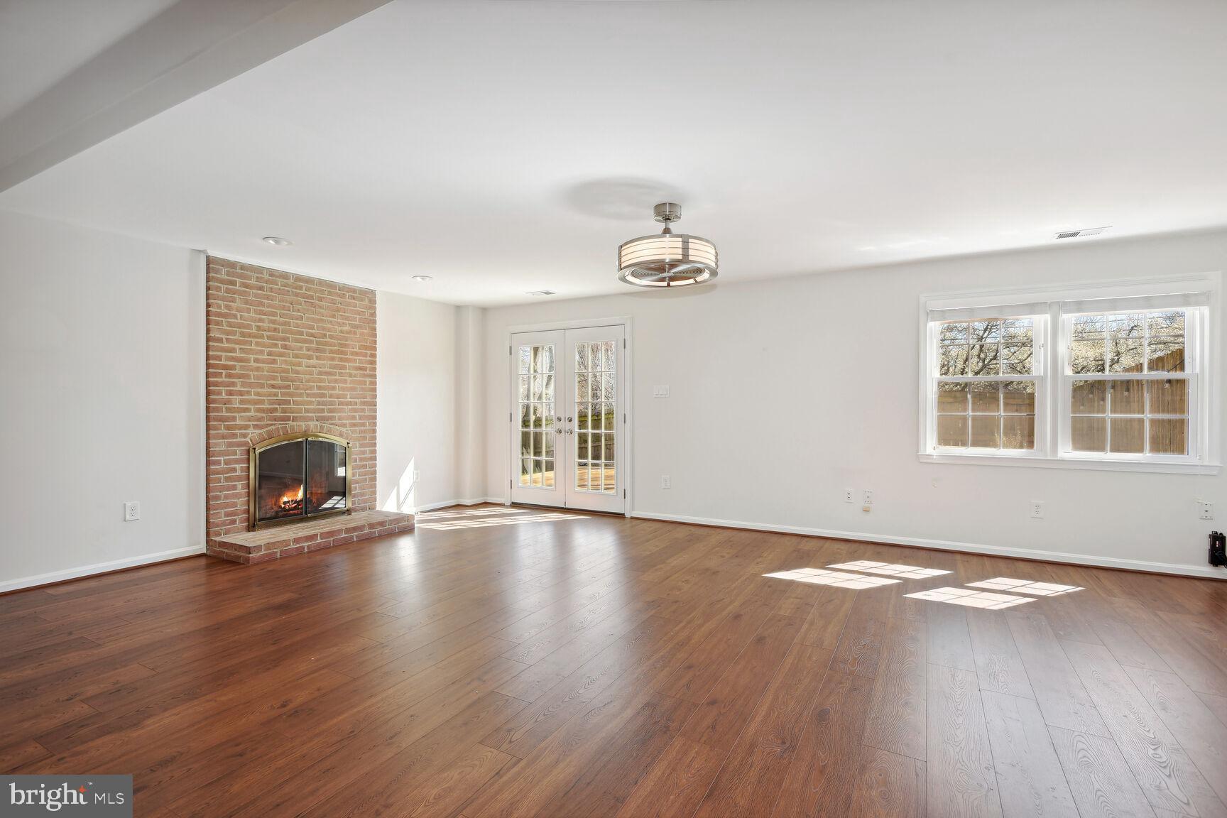 507 COUNCIL COURT NE